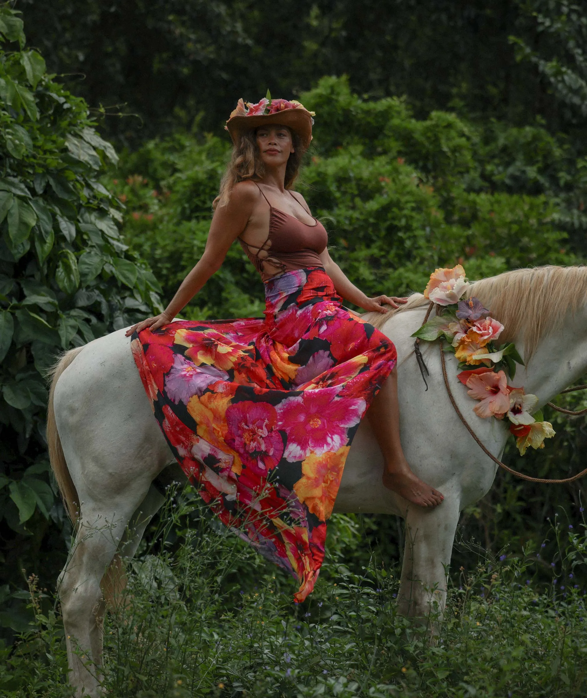 Hibiskiss Moon Pareo with Ocean Dreamer sold by Society Bikini product image thumbnail 5