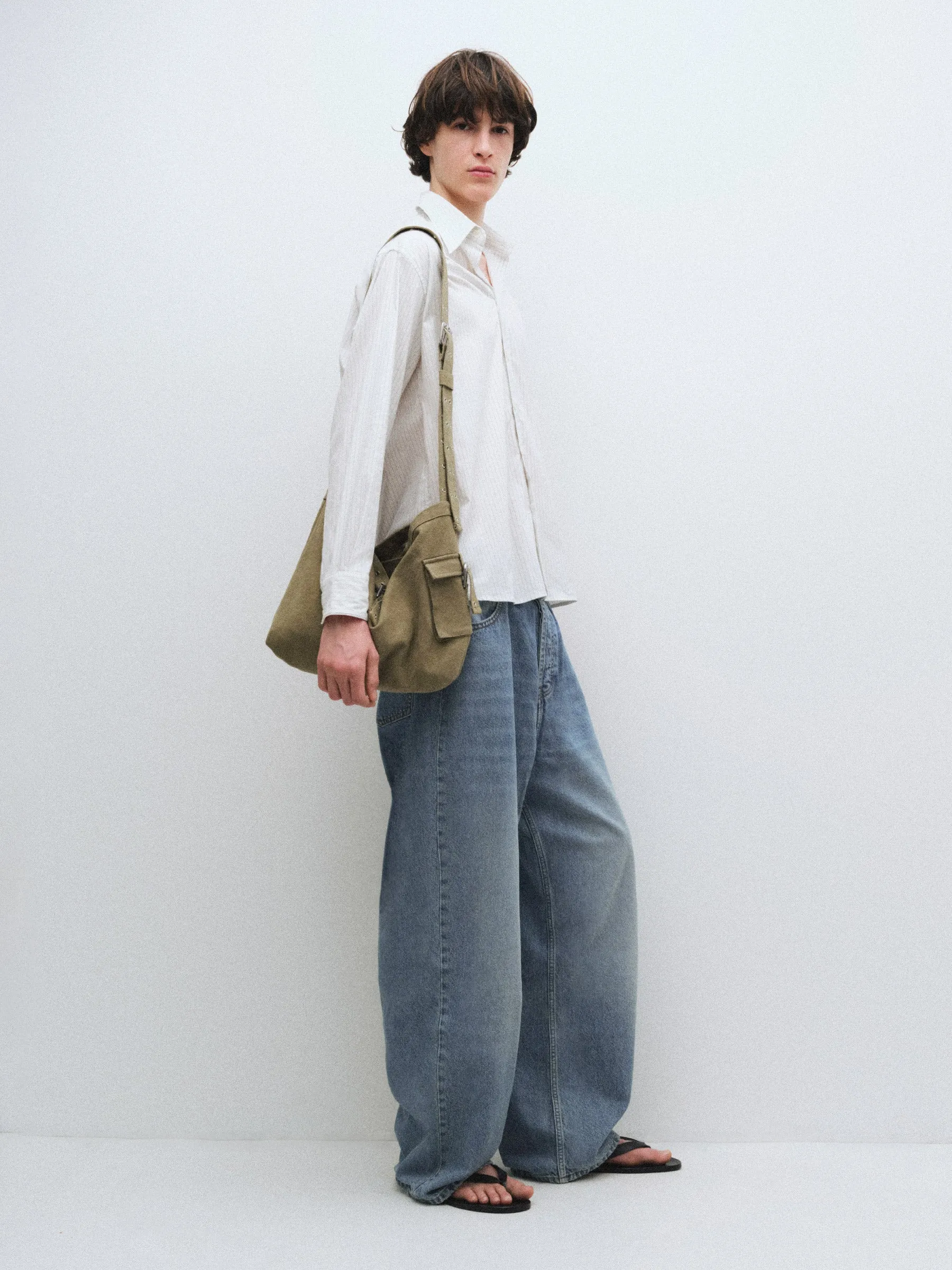 Boarding Bag sold by Gimaguas product image thumbnail 3