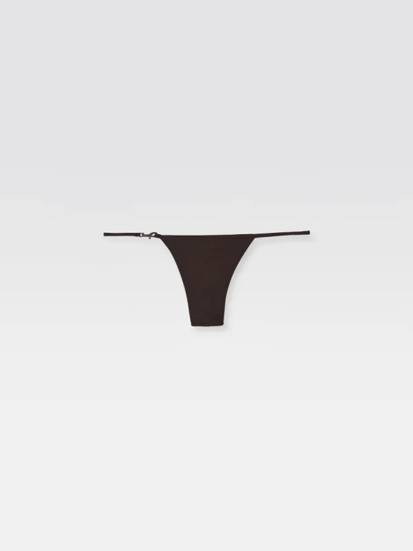 Carolina Thong sold by Gimaguas
