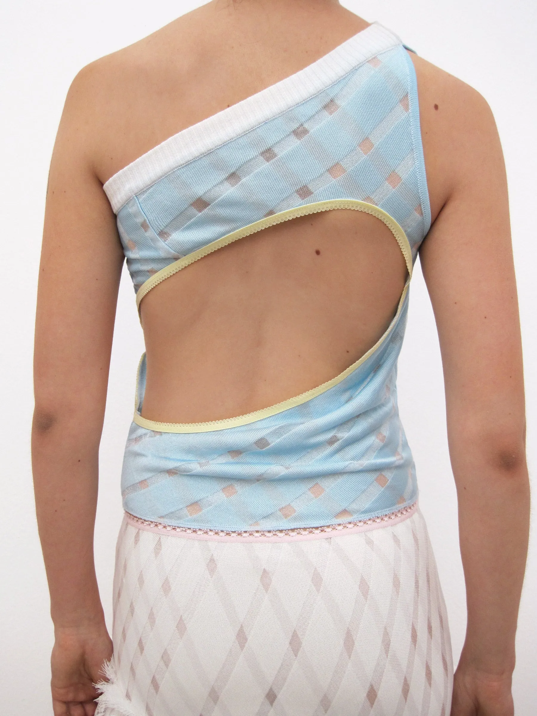 Irina Top sold by Gimaguas product image thumbnail 3