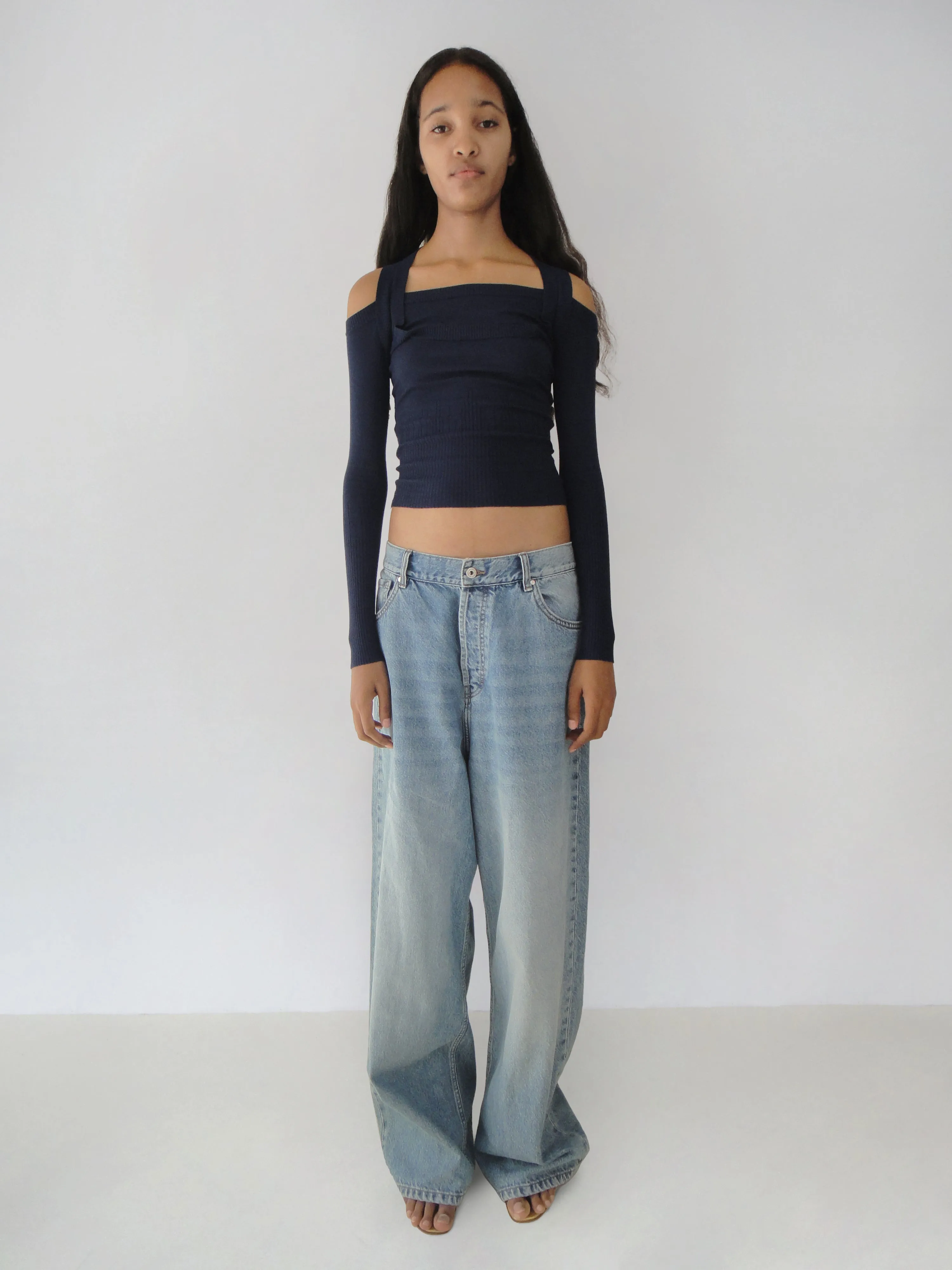 Banilli Trousers sold by Gimaguas product image thumbnail 3