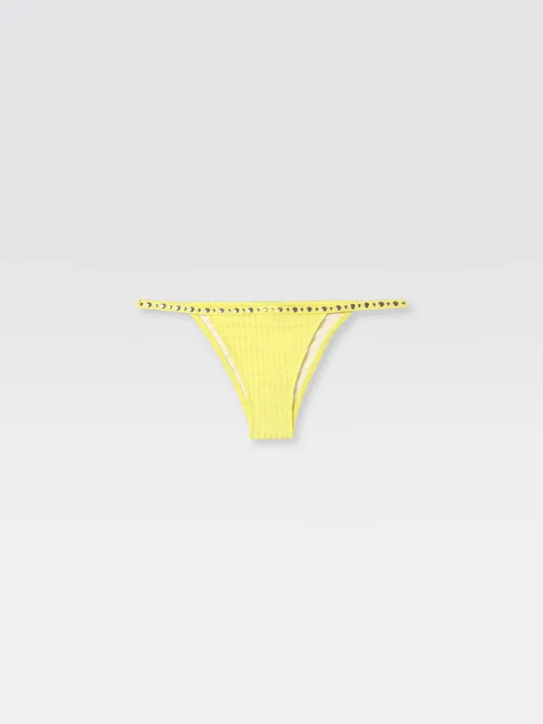 Mila Bikini Bottom sold by Gimaguas