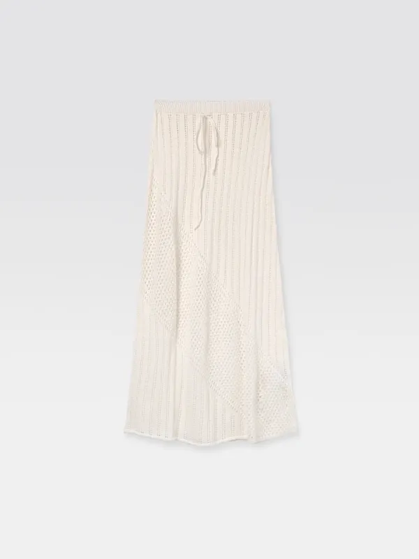 Bartola Skirt sold by Gimaguas