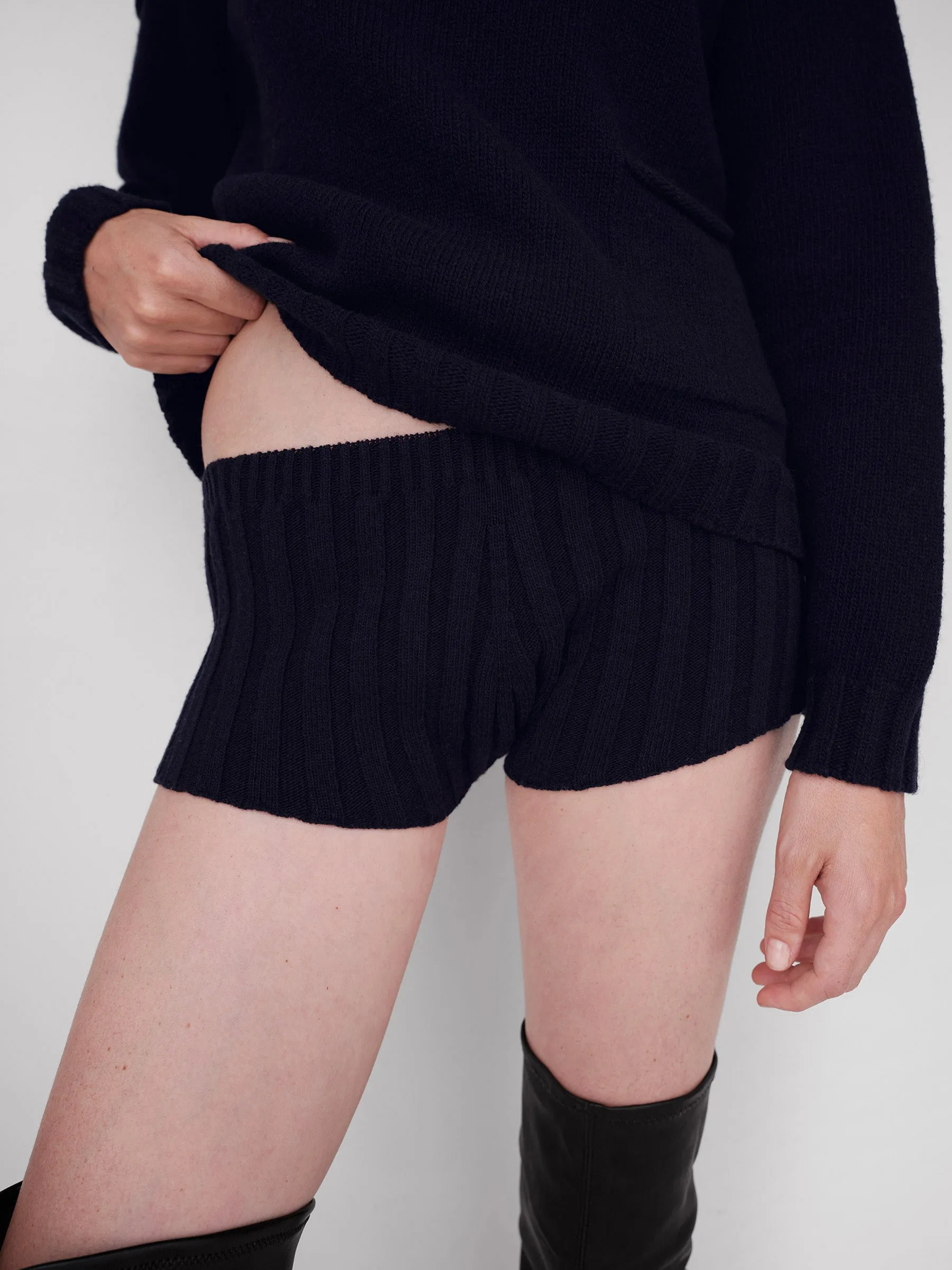 Veraguas Shorts sold by Gimaguas product image thumbnail 5