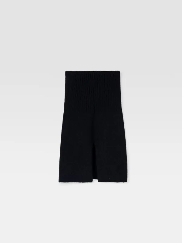 Caroline Skirt sold by Gimaguas