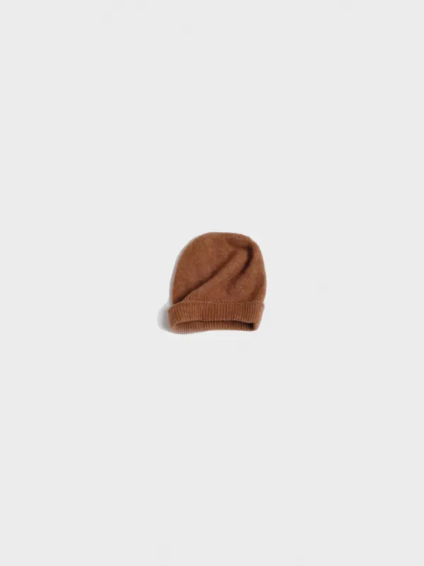 Margeritta Beanie sold by Gimaguas