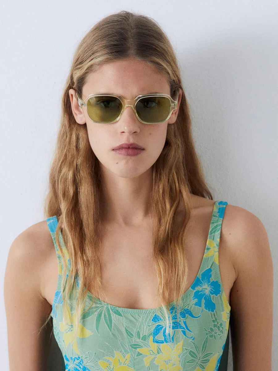 Transparent Port Lligat Sunglasses sold by Gimaguas product image thumbnail 4