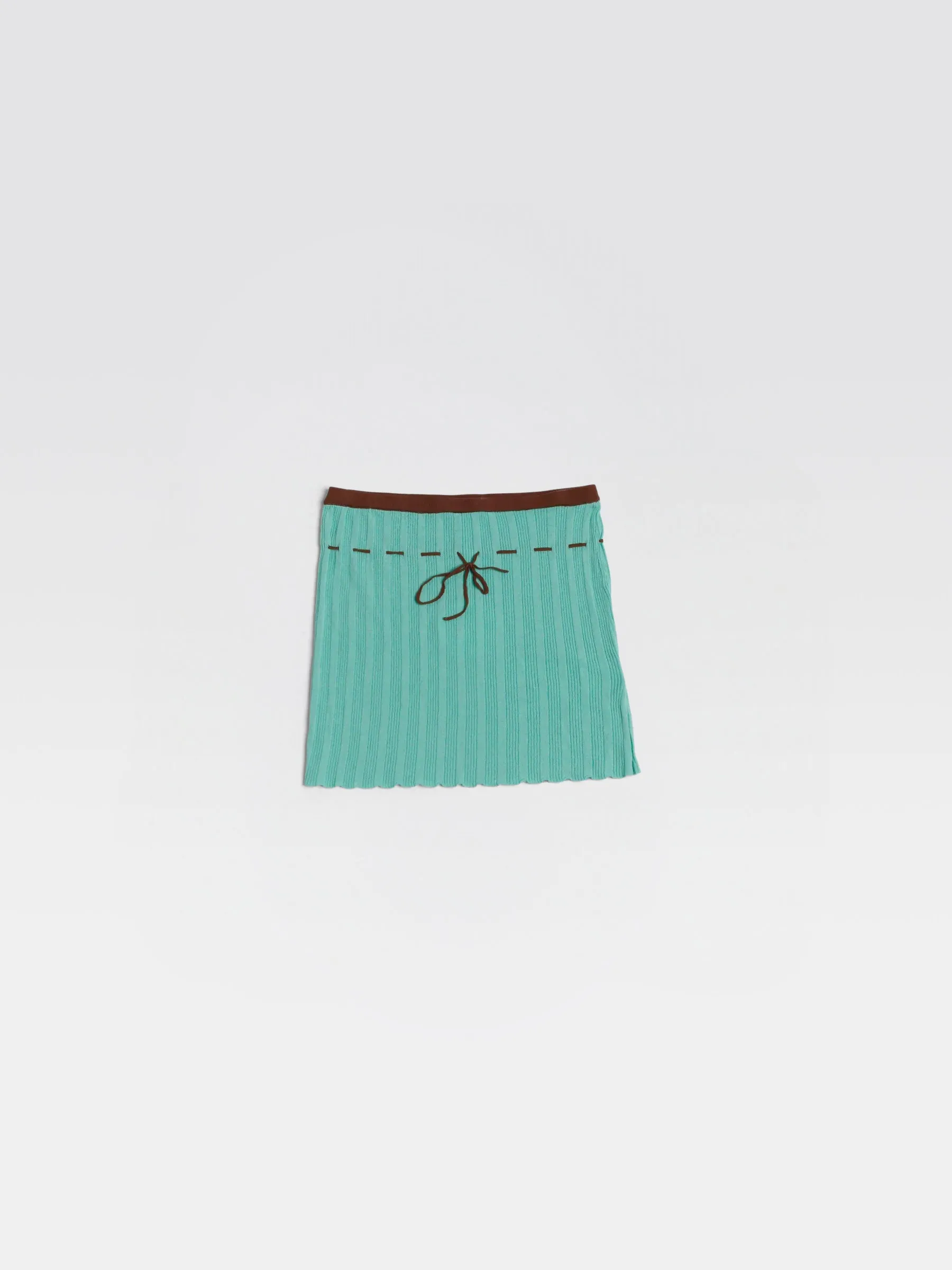 Macondo Skirt sold by Gimaguas