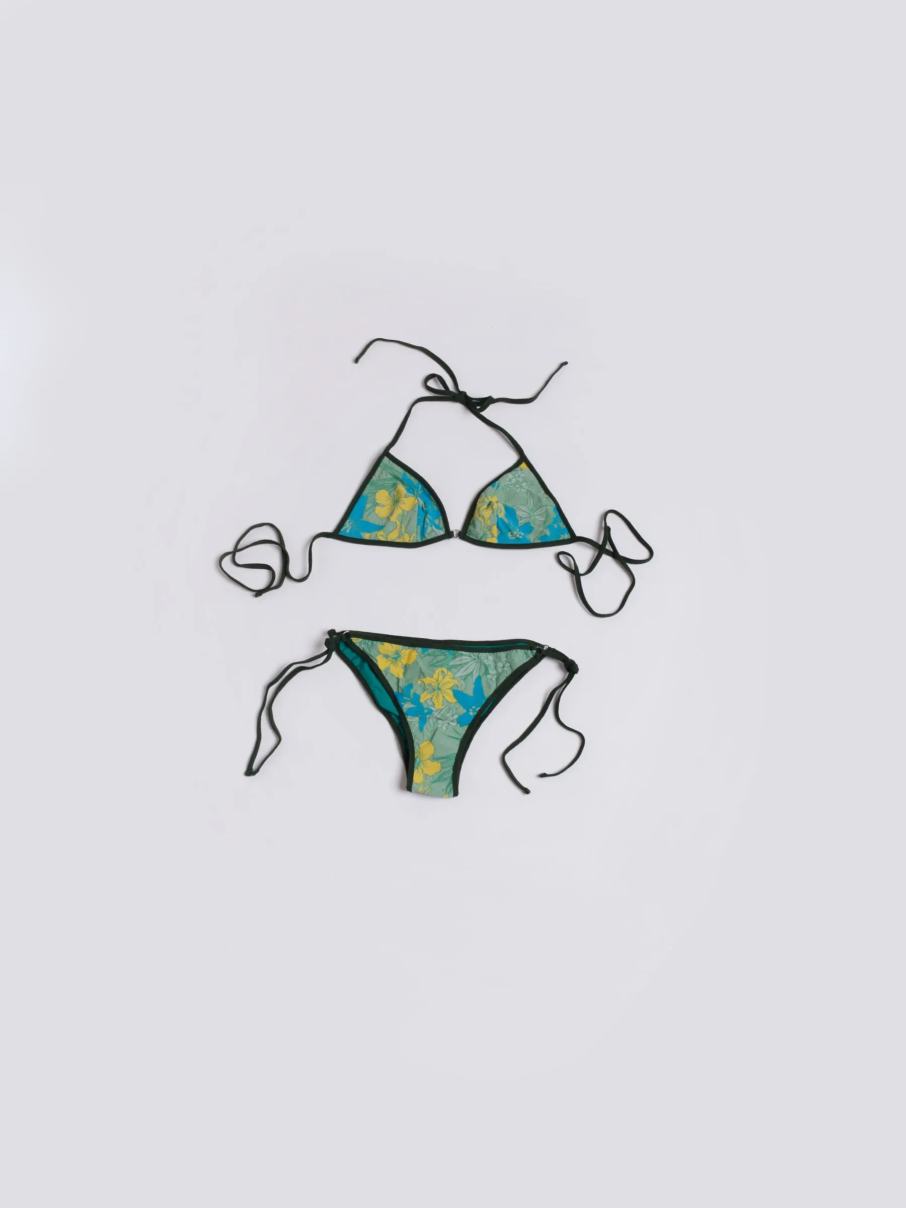 Jacquard Flower Marseille Bikini sold by Gimaguas