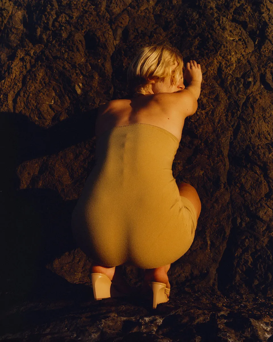 Gatt Dress sold by Gimaguas product image thumbnail 4