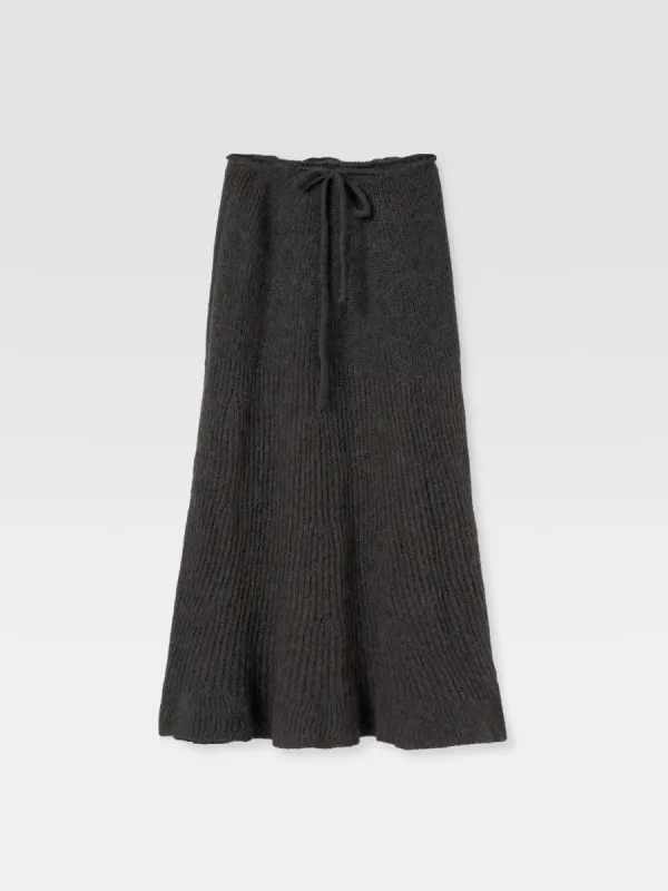 Fuzzy Skirt sold by Gimaguas