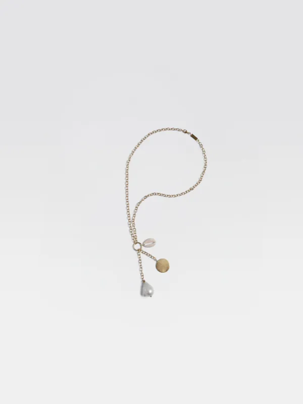 Long Necklace With Pearl sold by Gimaguas