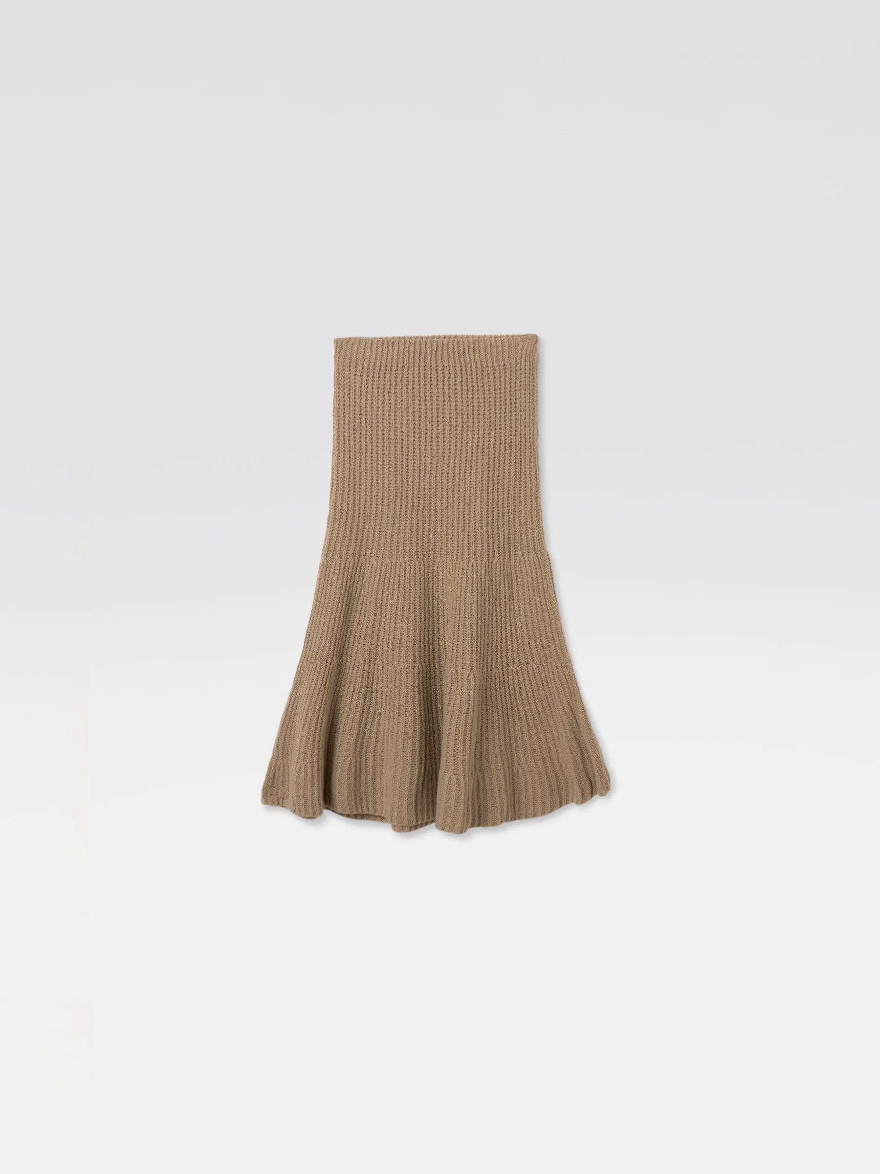 Isola Skirt sold by Gimaguas