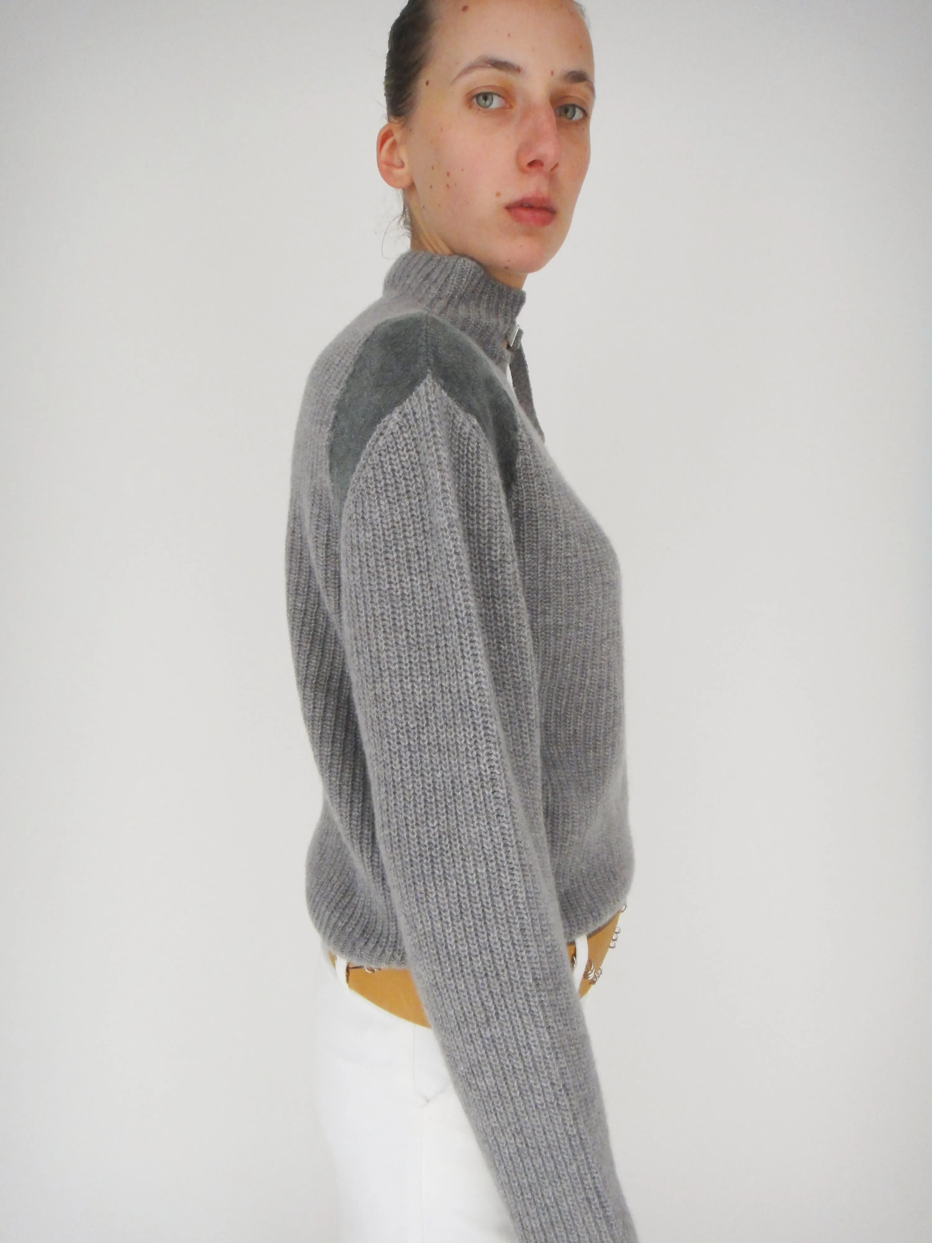 Perkins Jumper sold by Gimaguas product image thumbnail 3