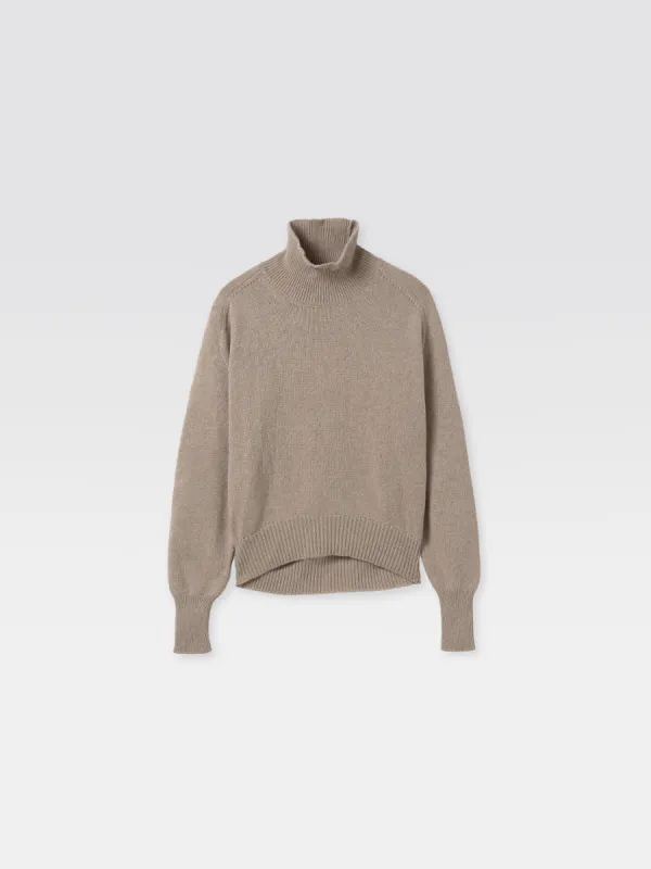 Malibu Cashmere Jumper sold by Gimaguas