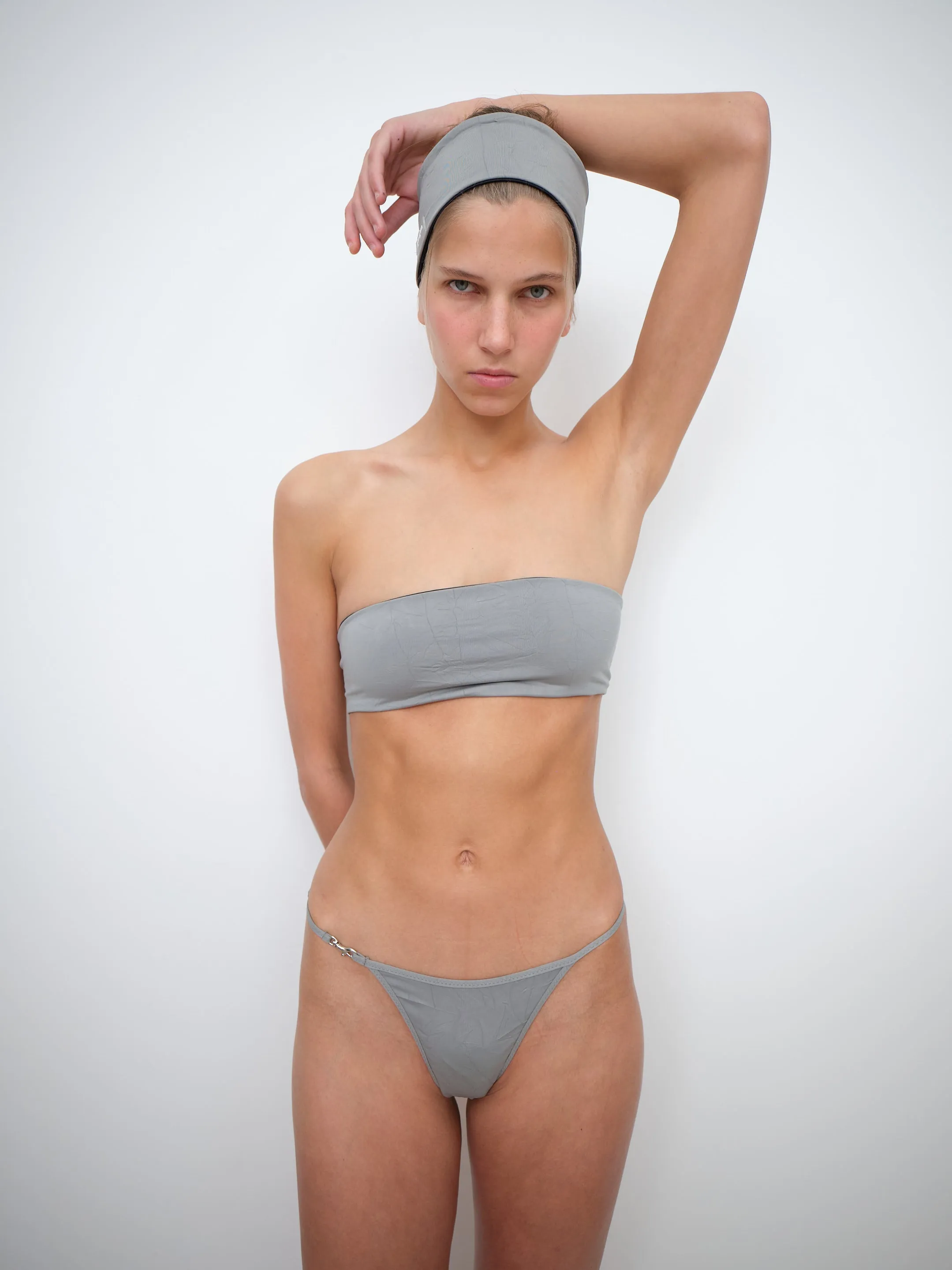 Pipa Thong sold by Gimaguas