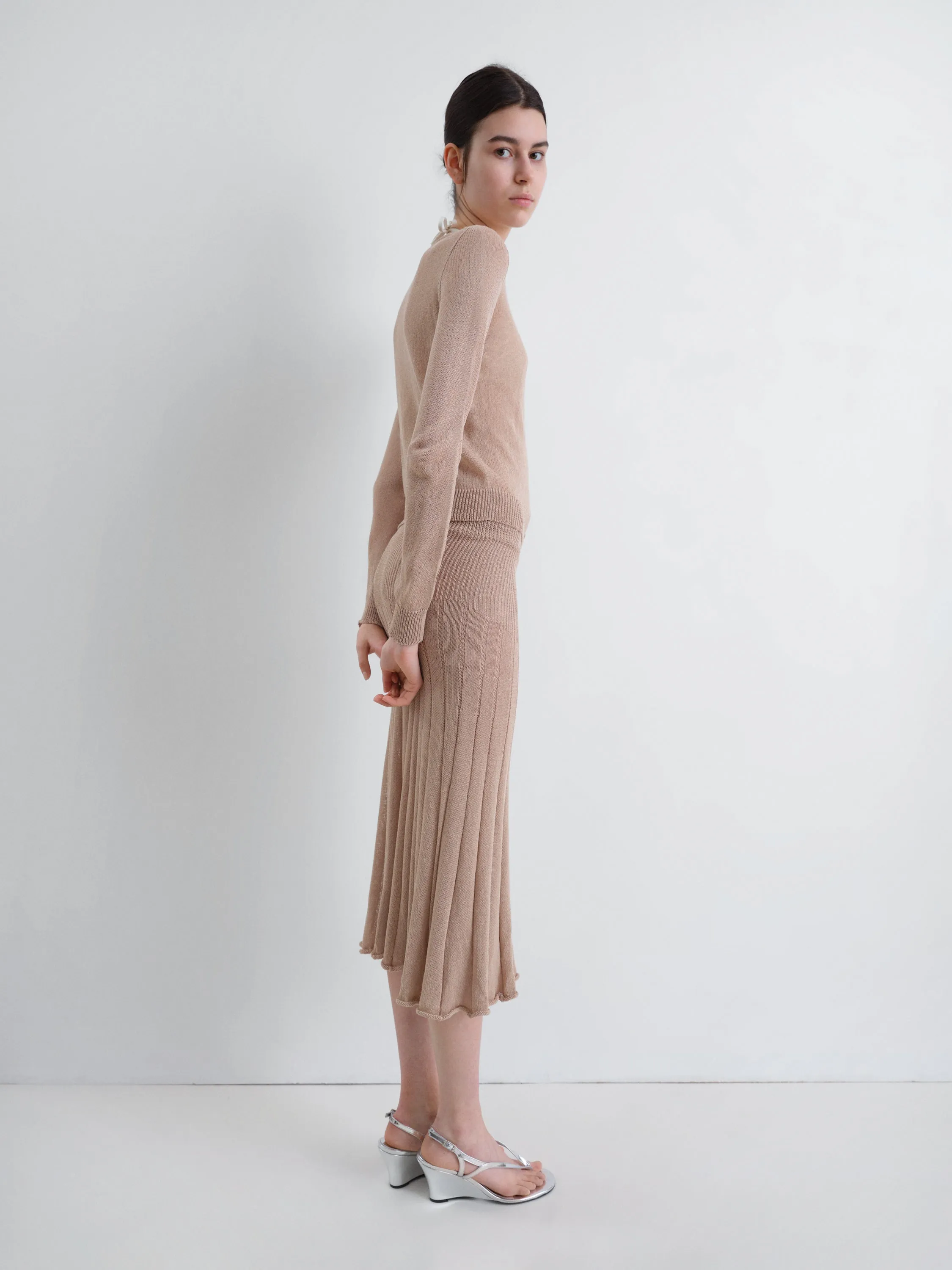 Yoyo Midi Skirt sold by Gimaguas product image thumbnail 4