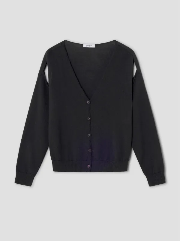 Coucou Cardigan sold by Gimaguas