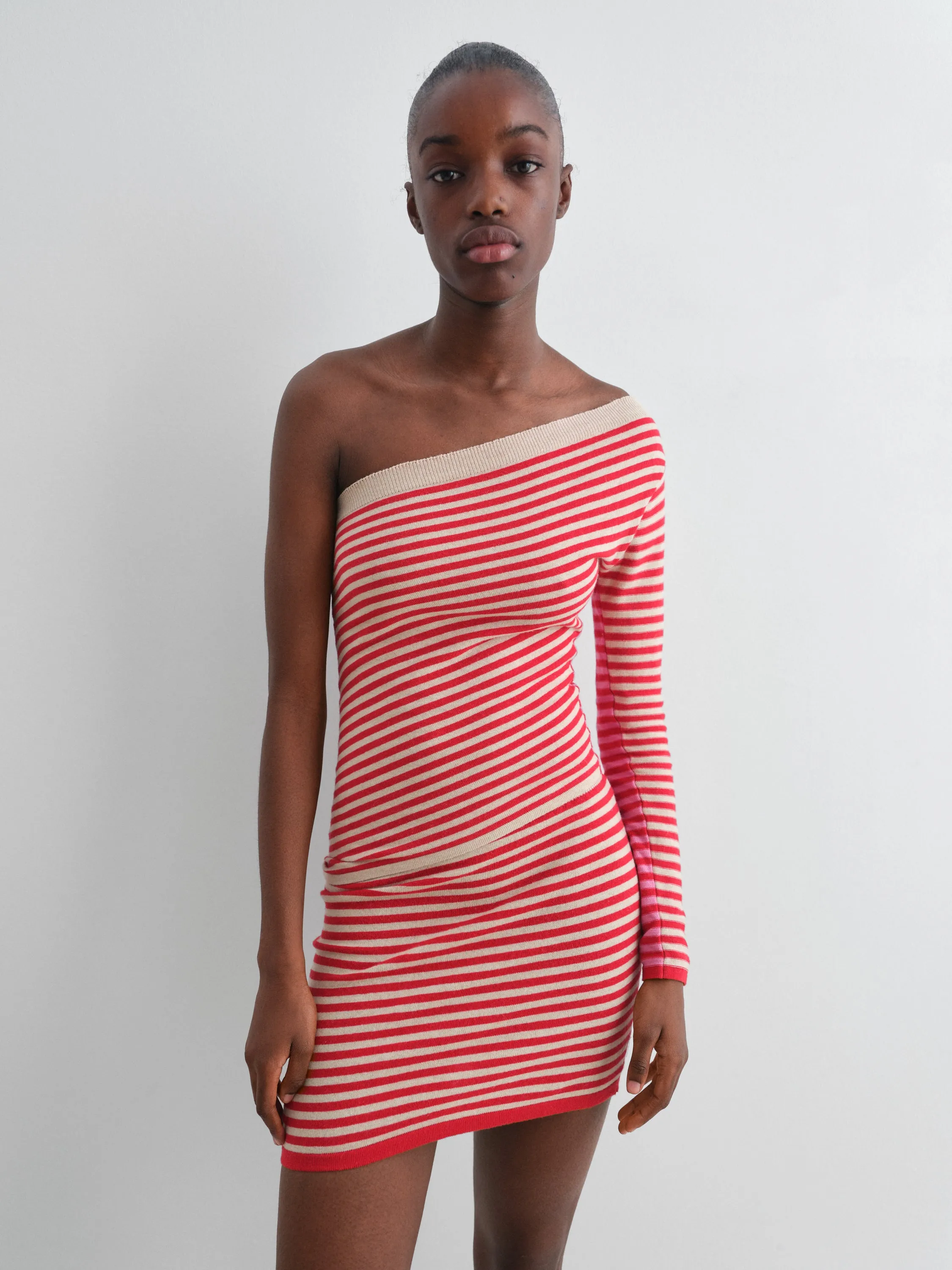 Diana Skirt sold by Gimaguas product image thumbnail 4