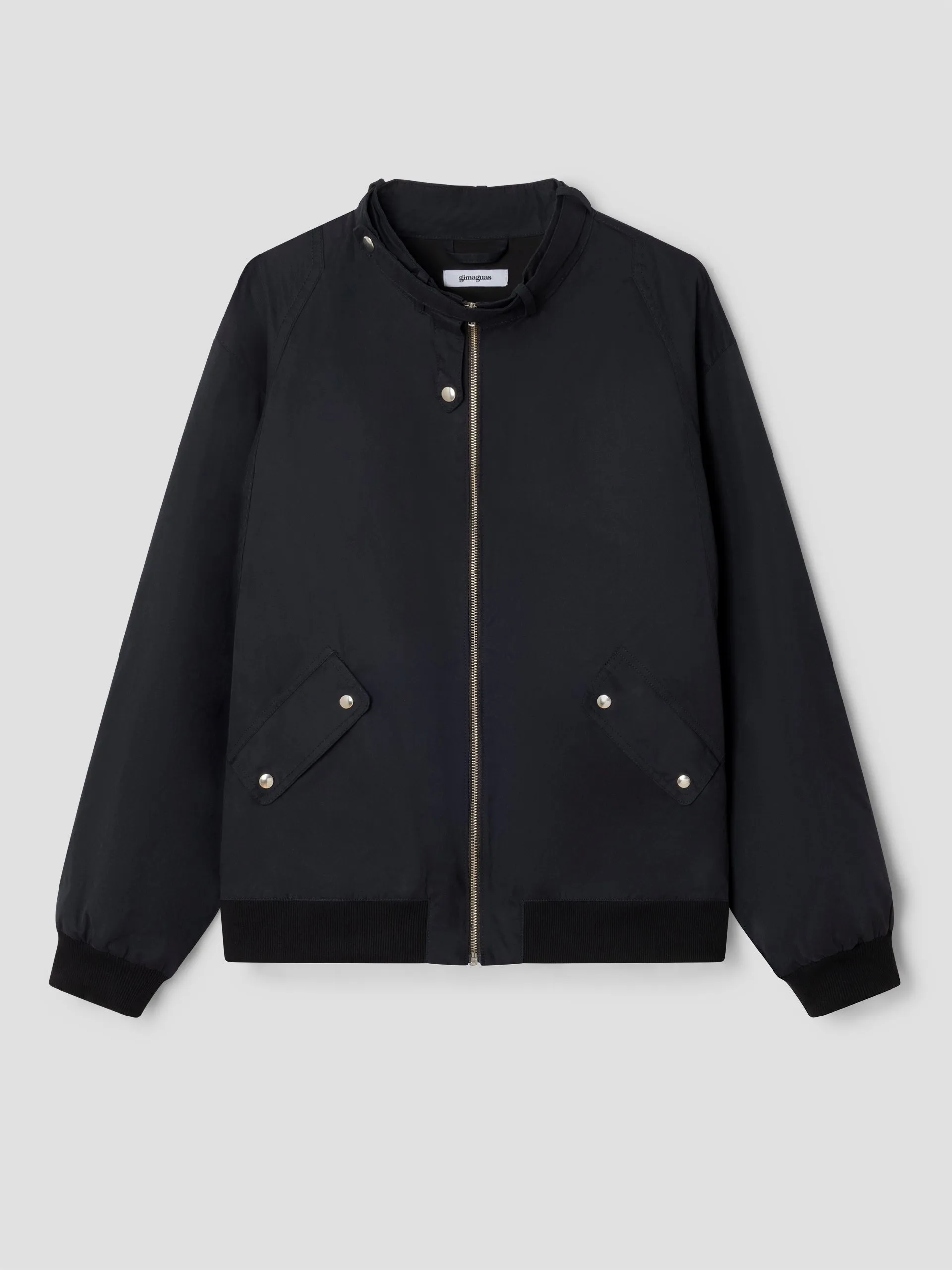 Scott Jacket sold by Gimaguas