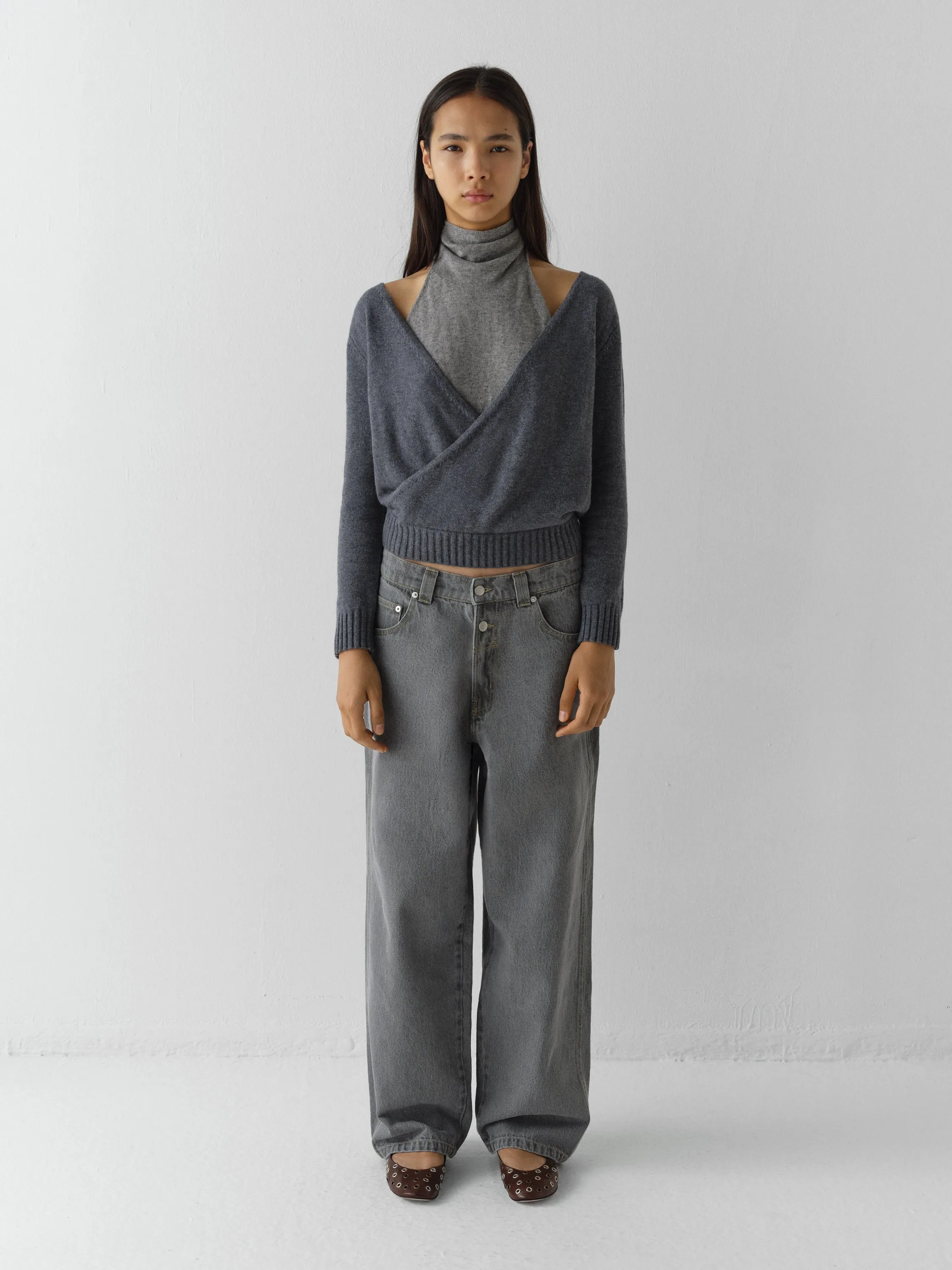 Zante Jumper sold by Gimaguas product image thumbnail 2