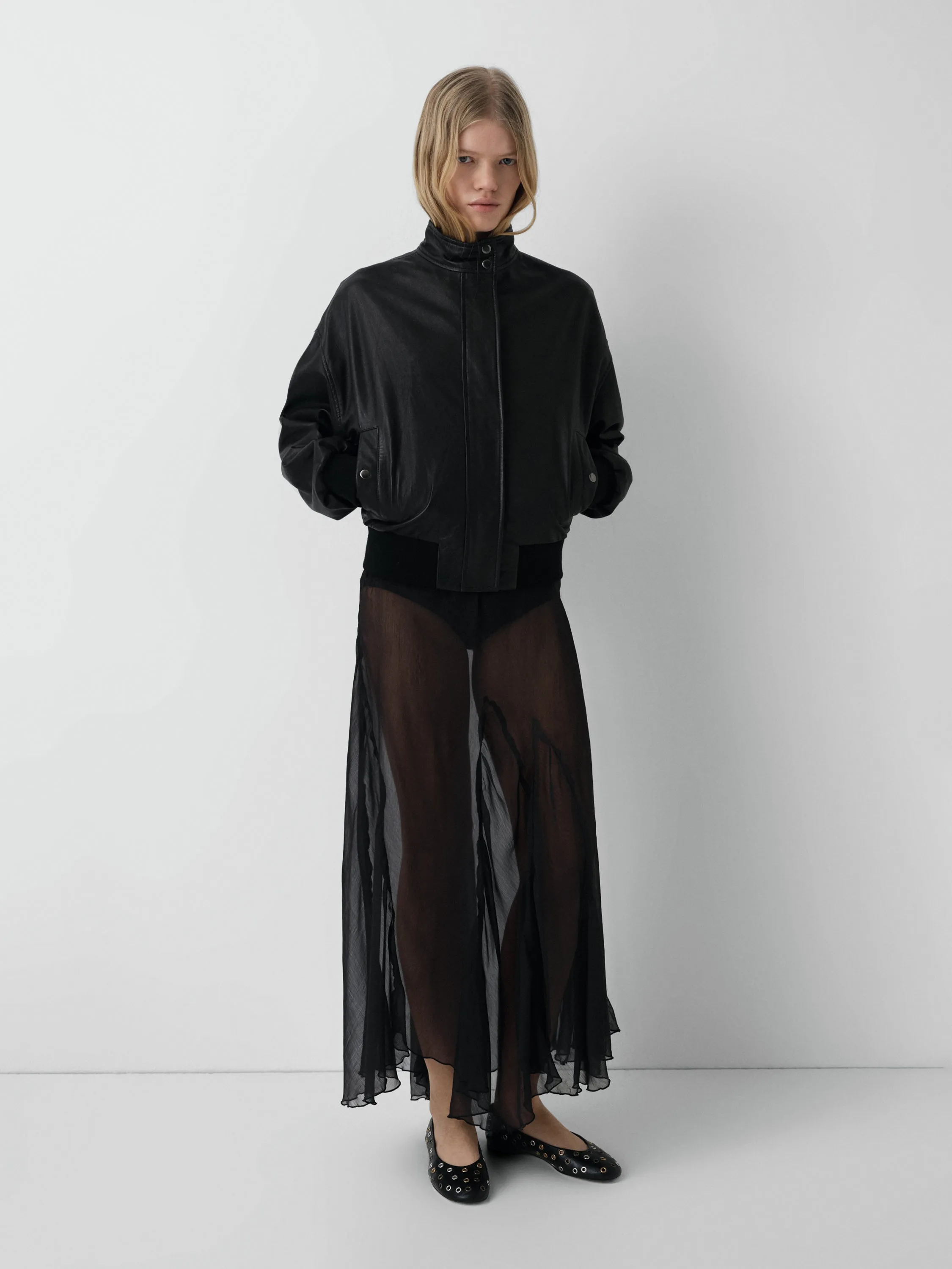 Lara Dress sold by Gimaguas product image thumbnail 2