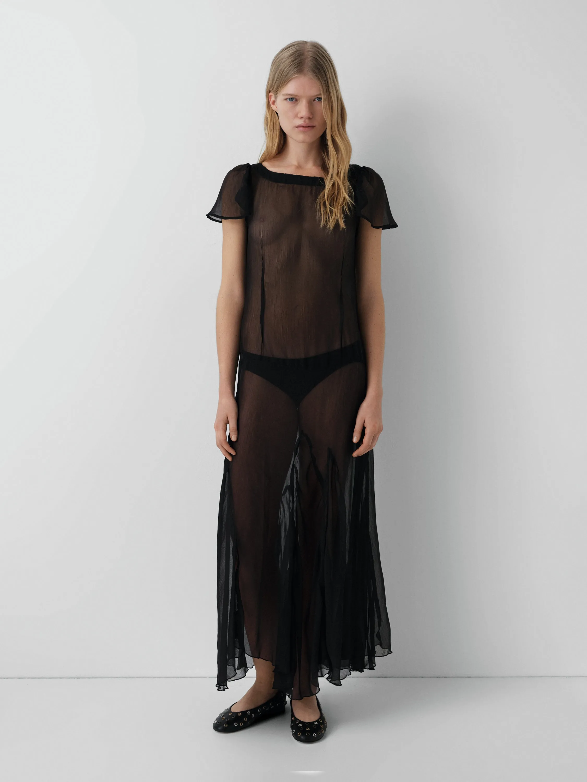 Lara Dress sold by Gimaguas product image thumbnail 4