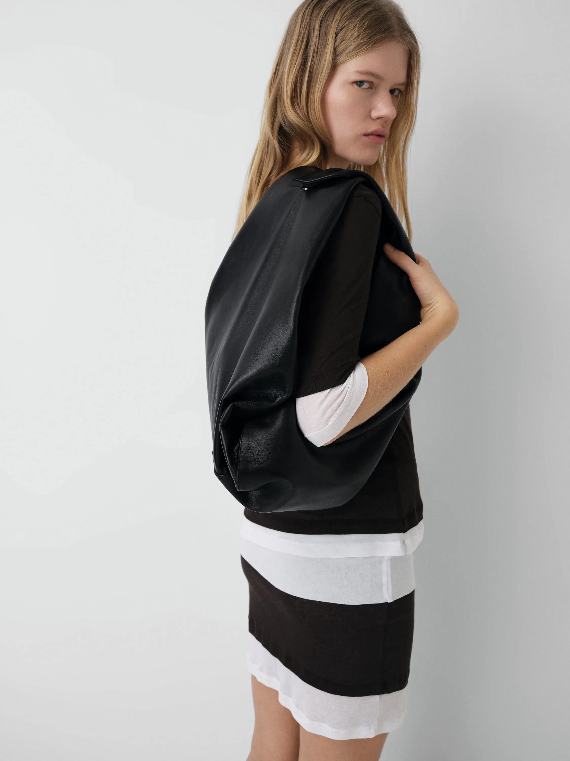 Gemma Skirt sold by Gimaguas product image thumbnail 5
