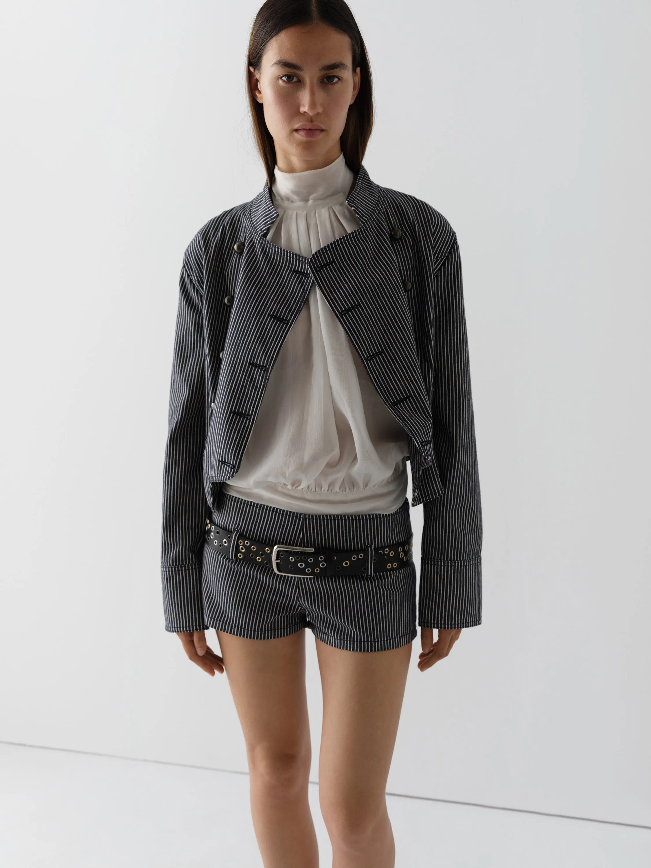 London Shorts sold by Gimaguas product image thumbnail 3