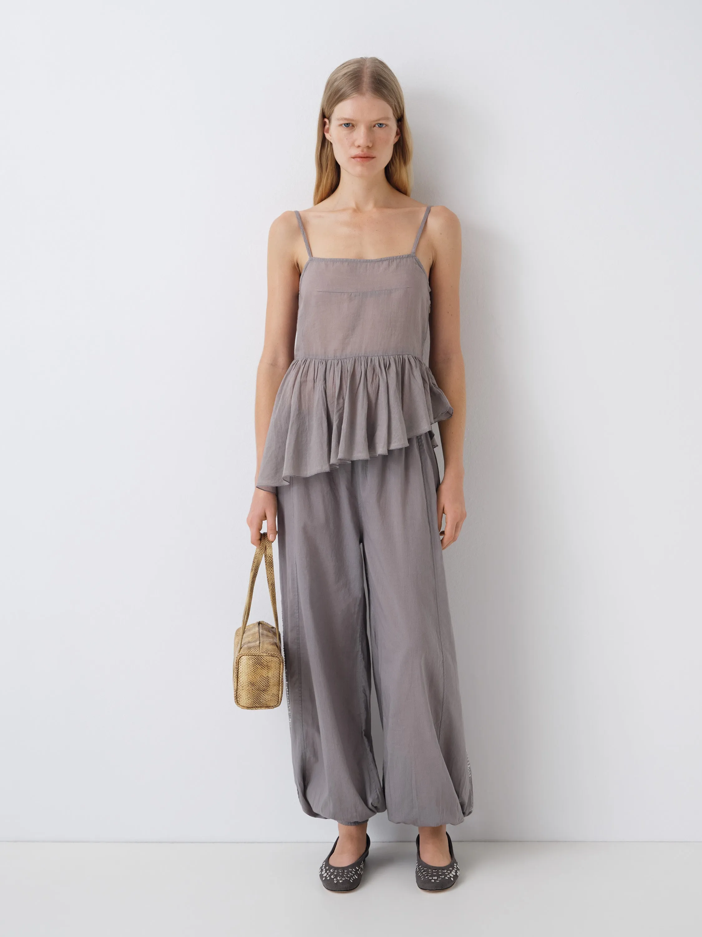 Bailarina Studs Canvas sold by Gimaguas product image thumbnail 3