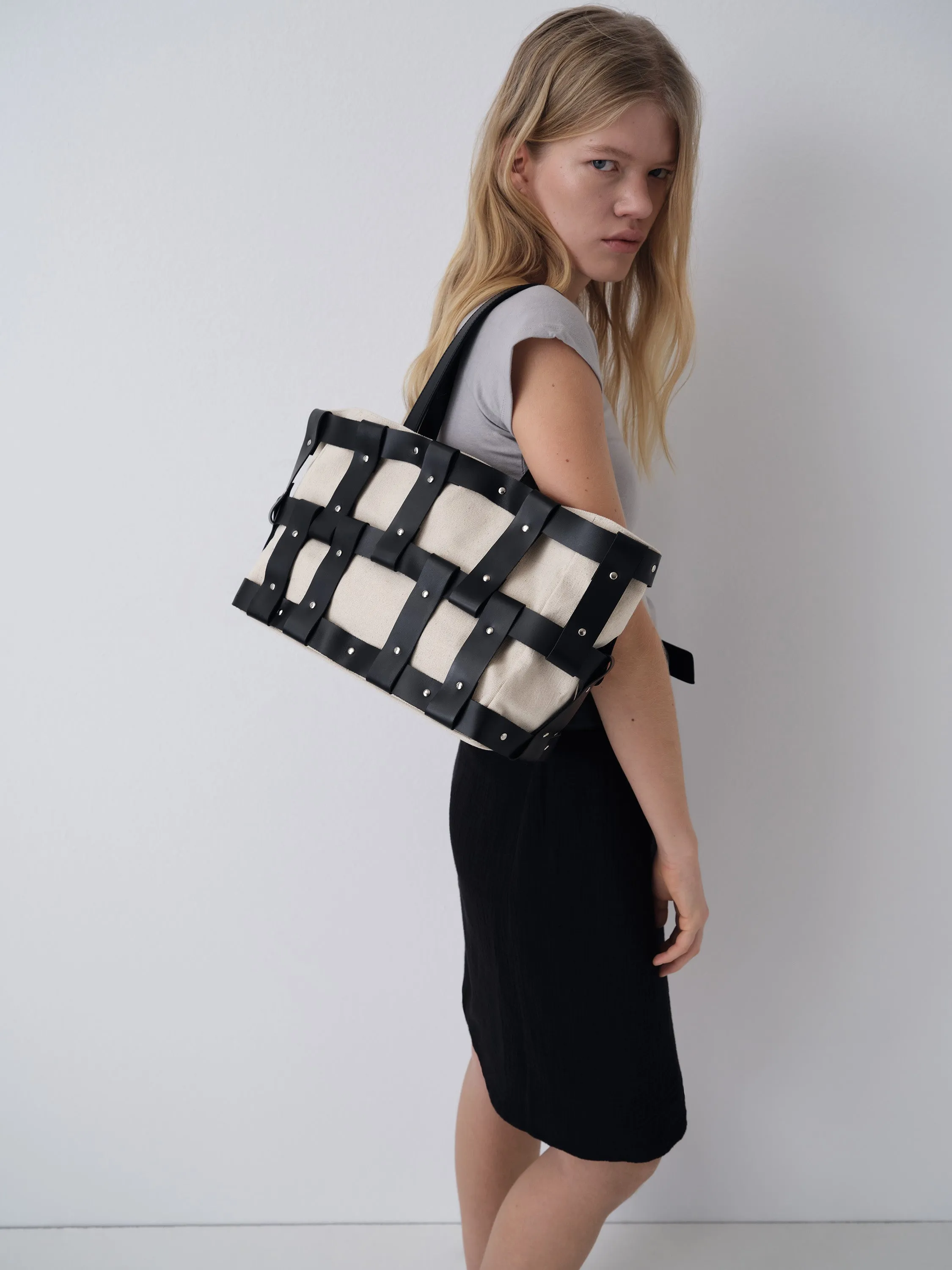 Shopper Canvas Bag sold by Gimaguas product image thumbnail 3