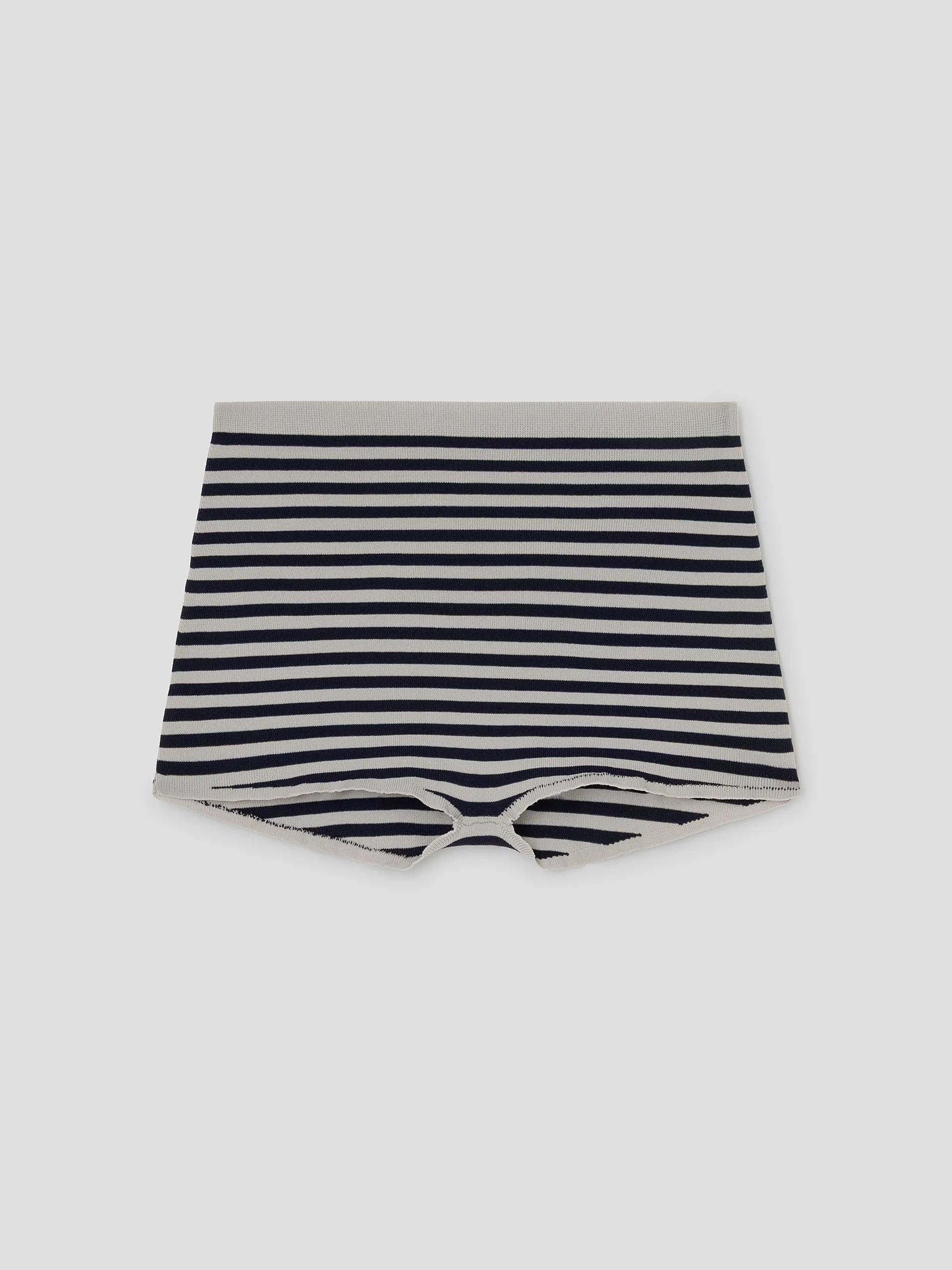 Camu Shorts sold by Gimaguas