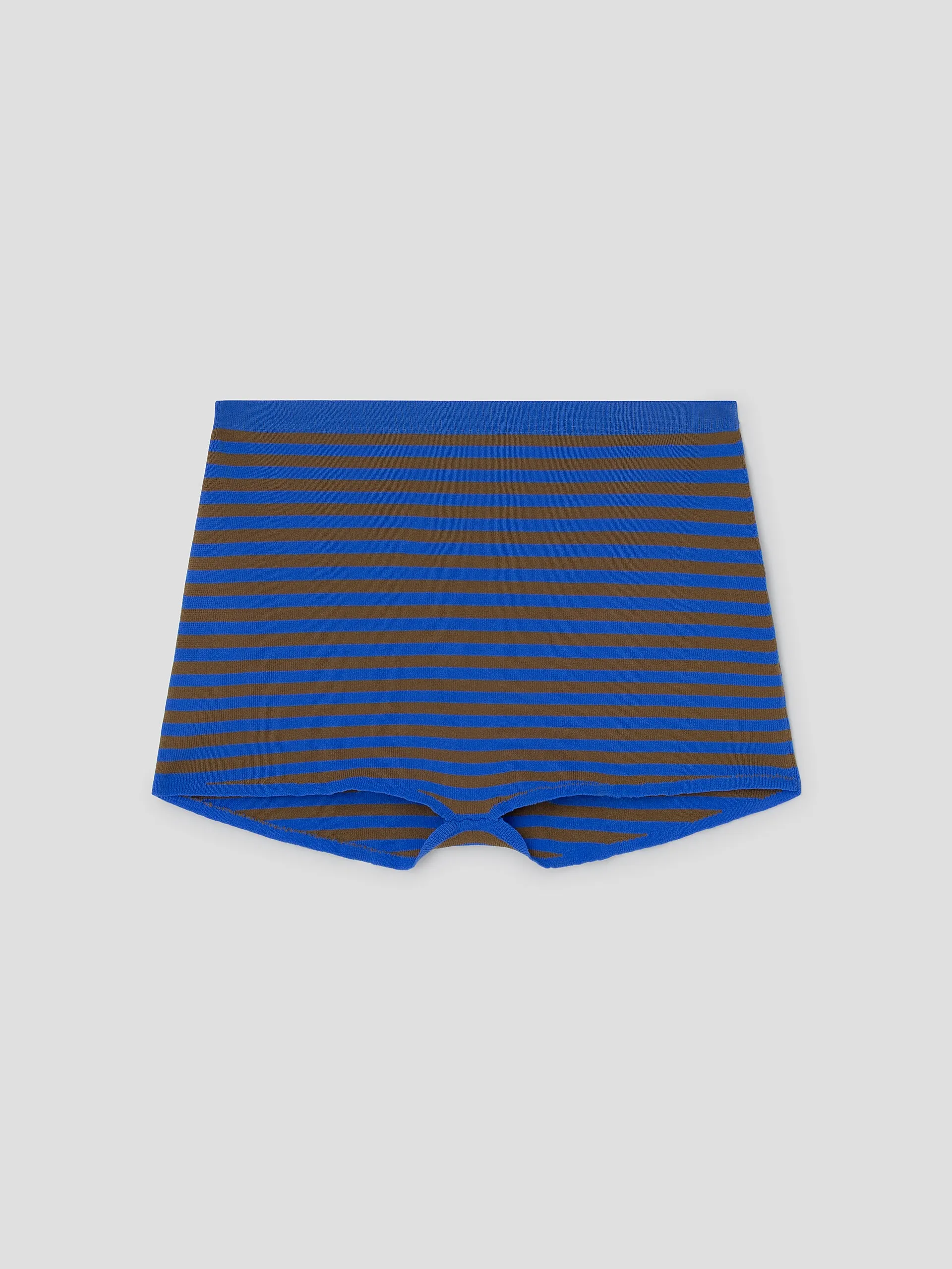 Camu Shorts sold by Gimaguas