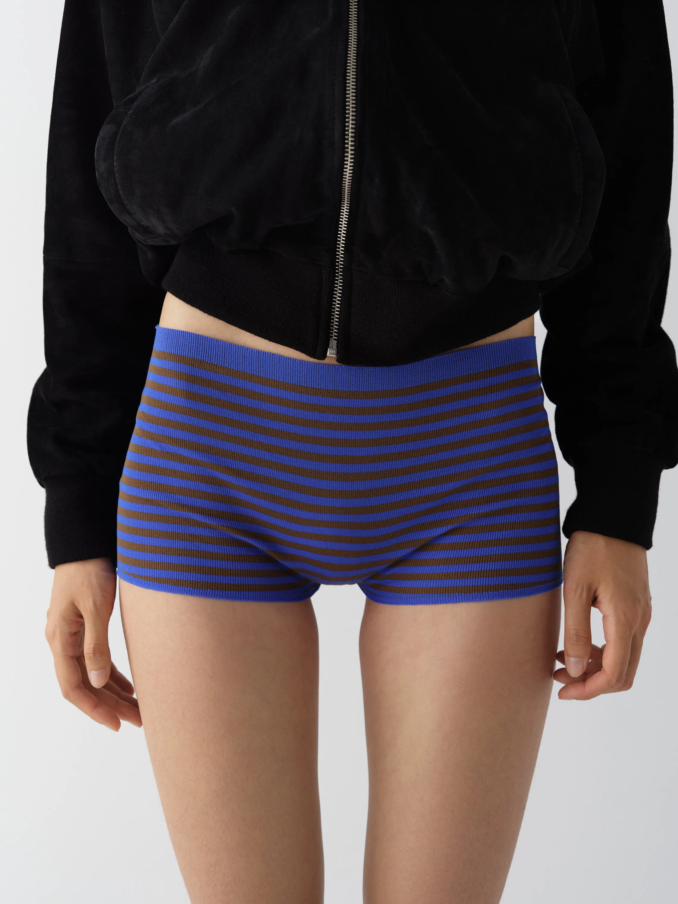 Camu Shorts sold by Gimaguas product image thumbnail 3