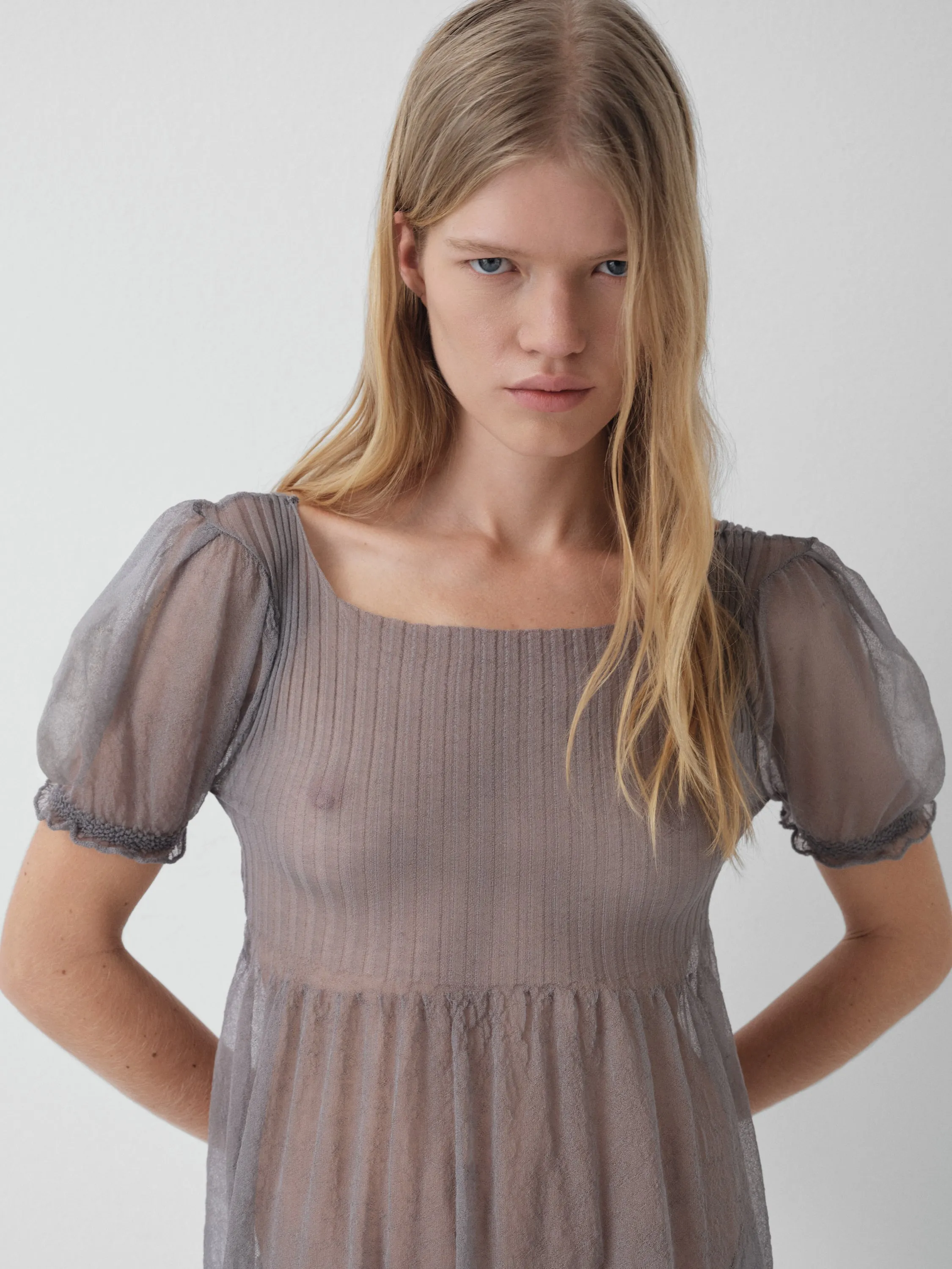 Valentina Dress sold by Gimaguas product image thumbnail 3