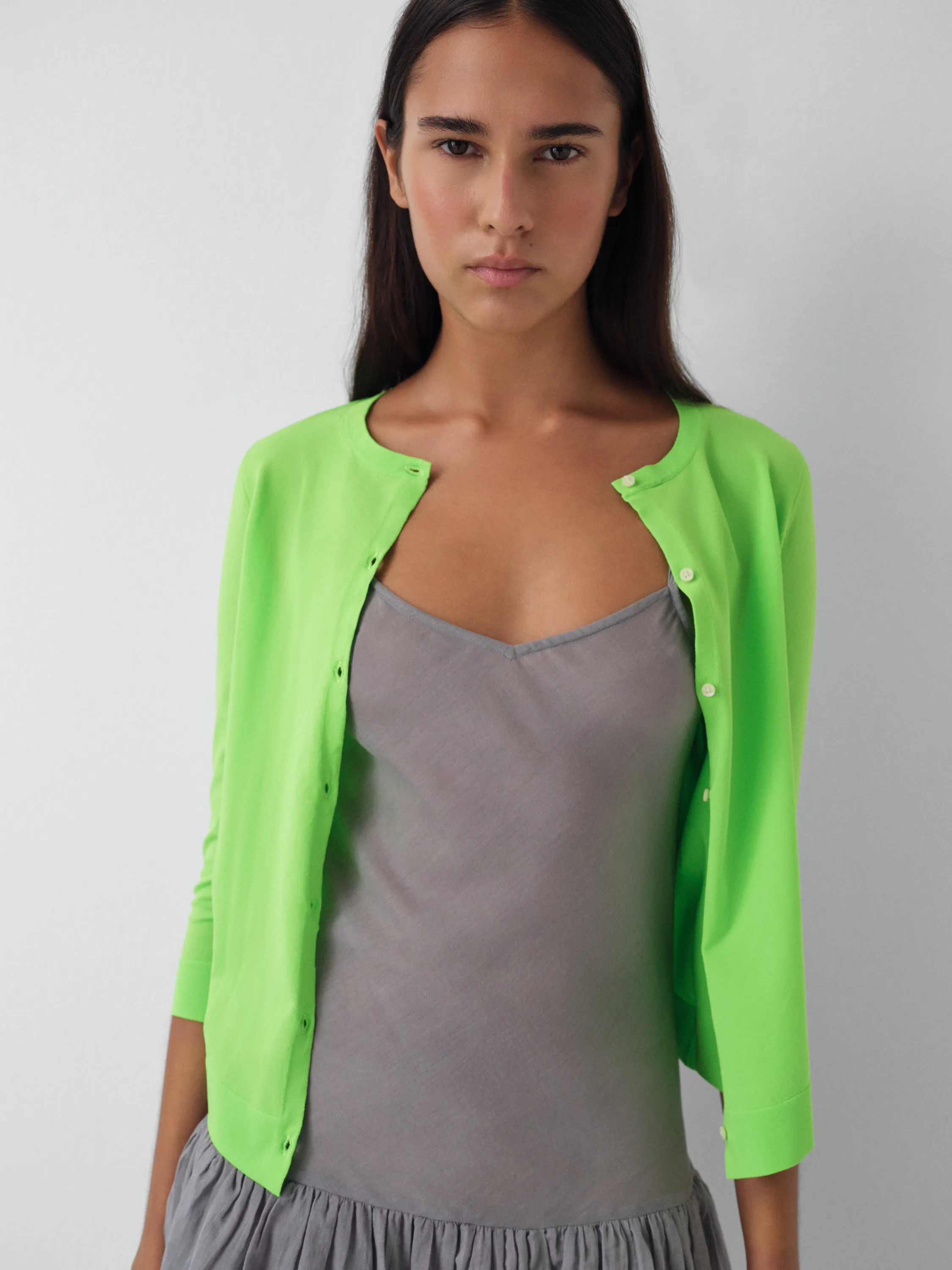 Camu Cardigan sold by Gimaguas