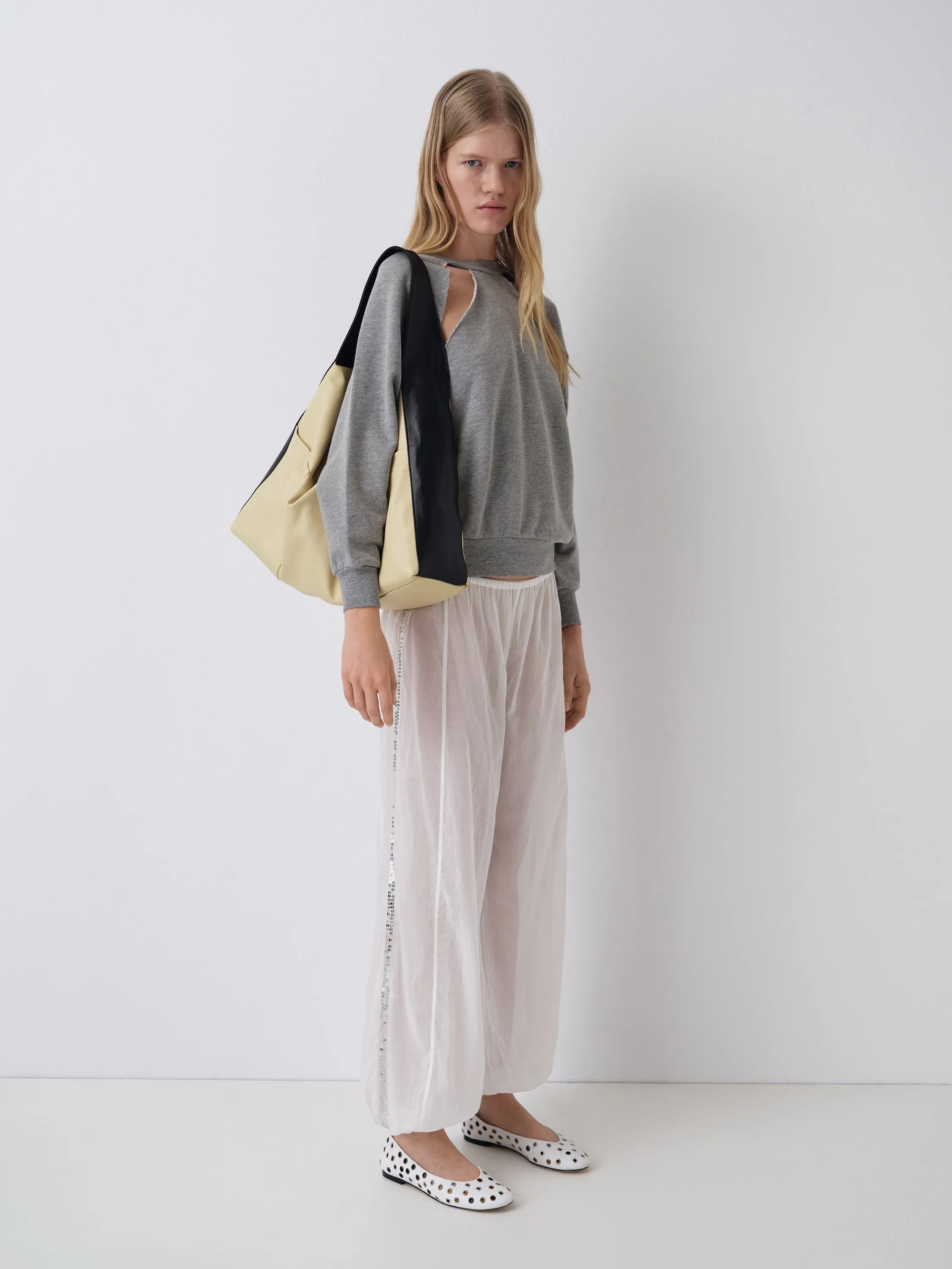 Angel Trousers sold by Gimaguas product image thumbnail 3