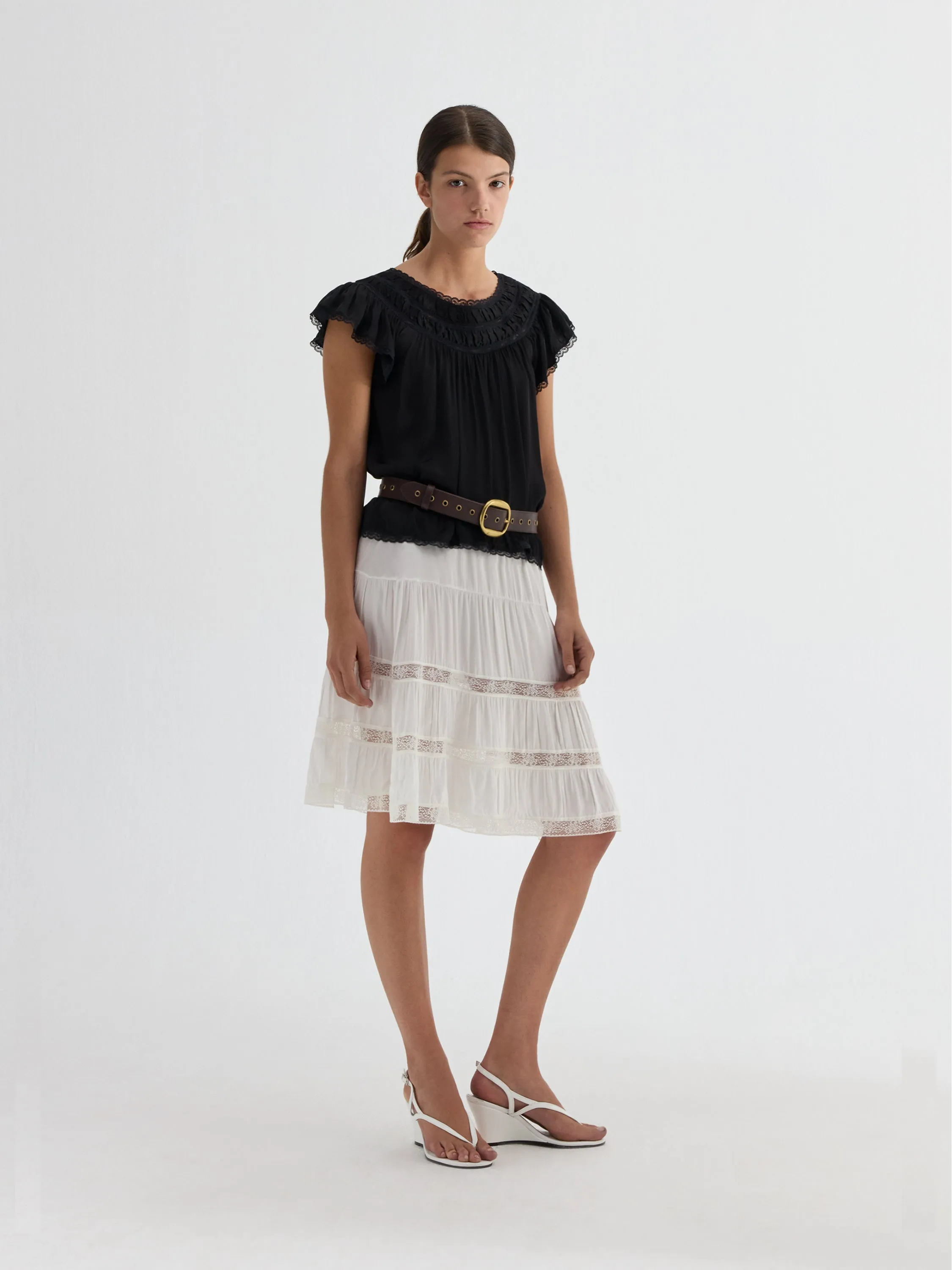 Oda Top sold by Gimaguas product image thumbnail 2