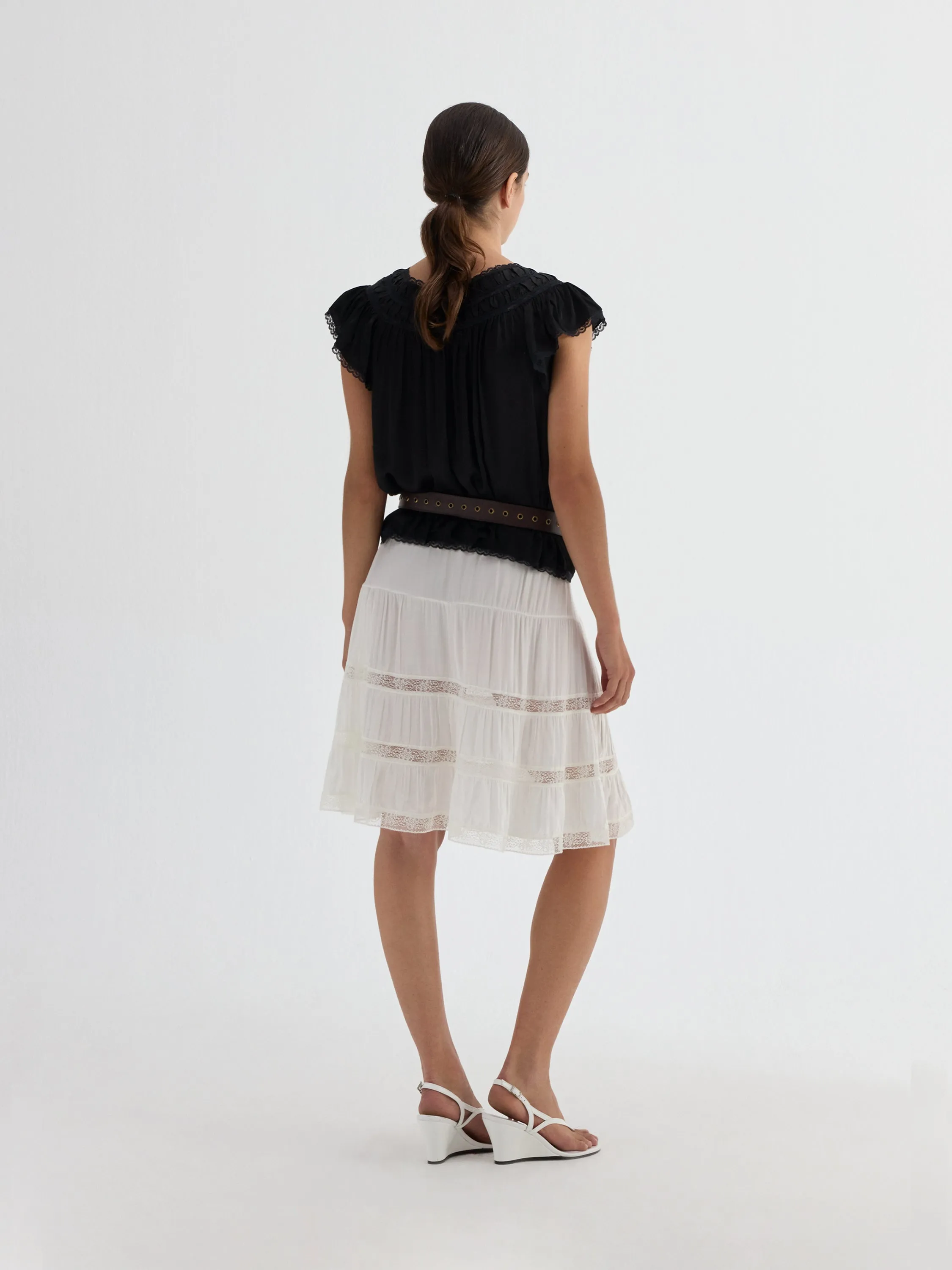 Oda Top sold by Gimaguas product image thumbnail 3