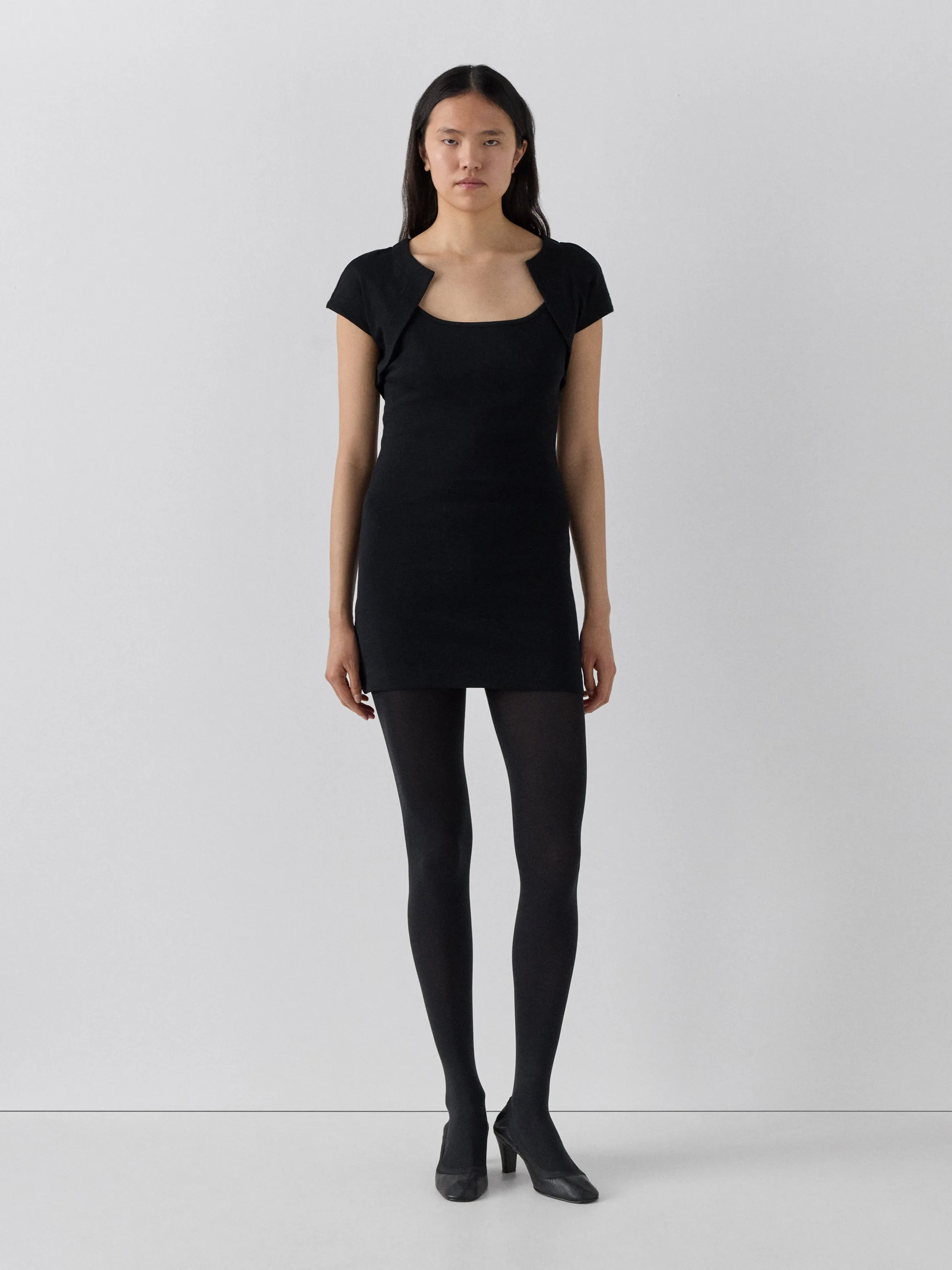 Karim Dress sold by Gimaguas product image thumbnail 3