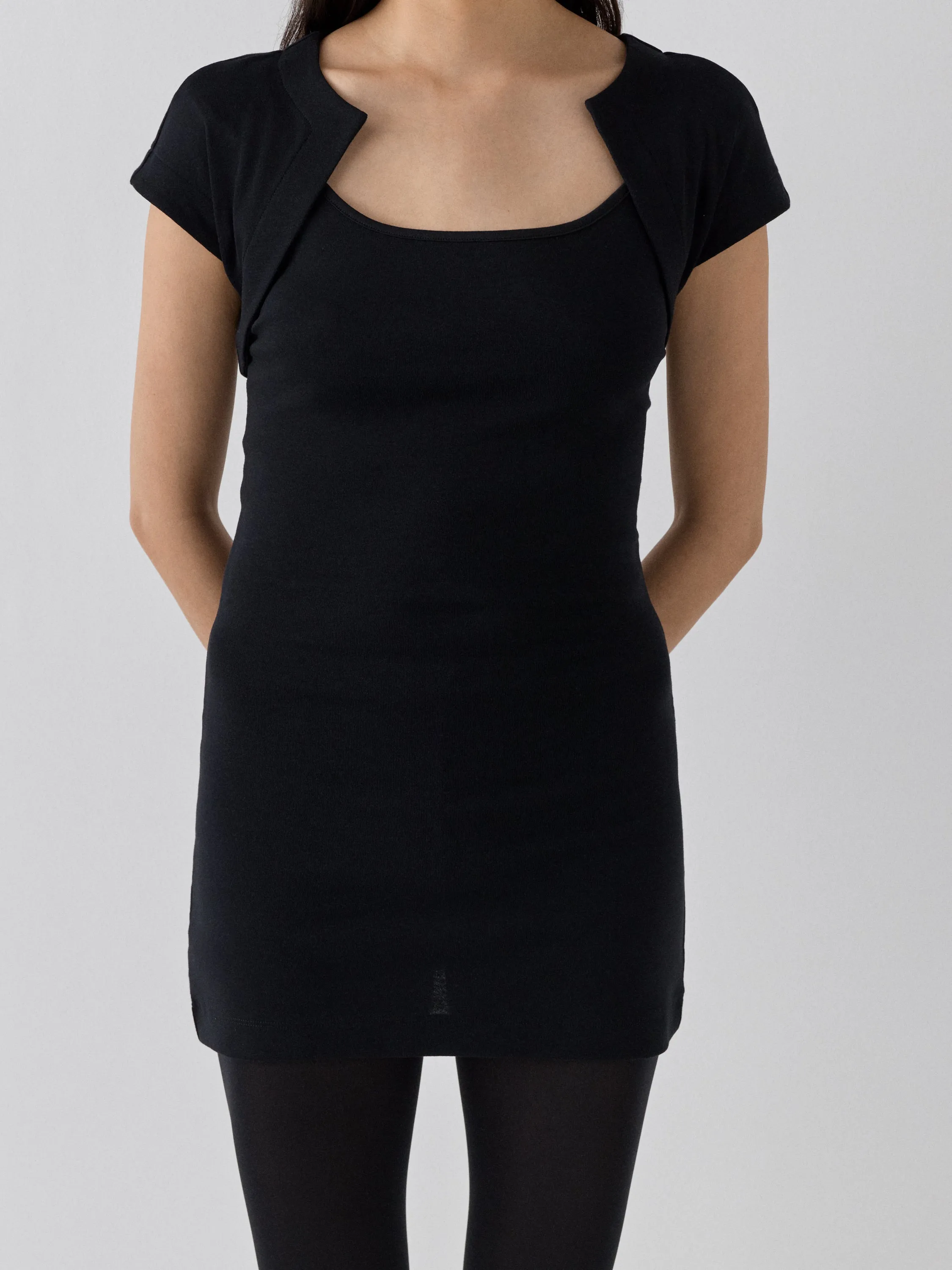 Karim Dress sold by Gimaguas product image thumbnail 4