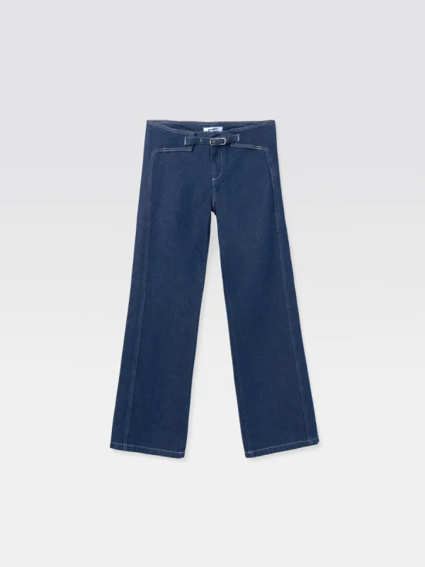 Nicole Trousers sold by Gimaguas