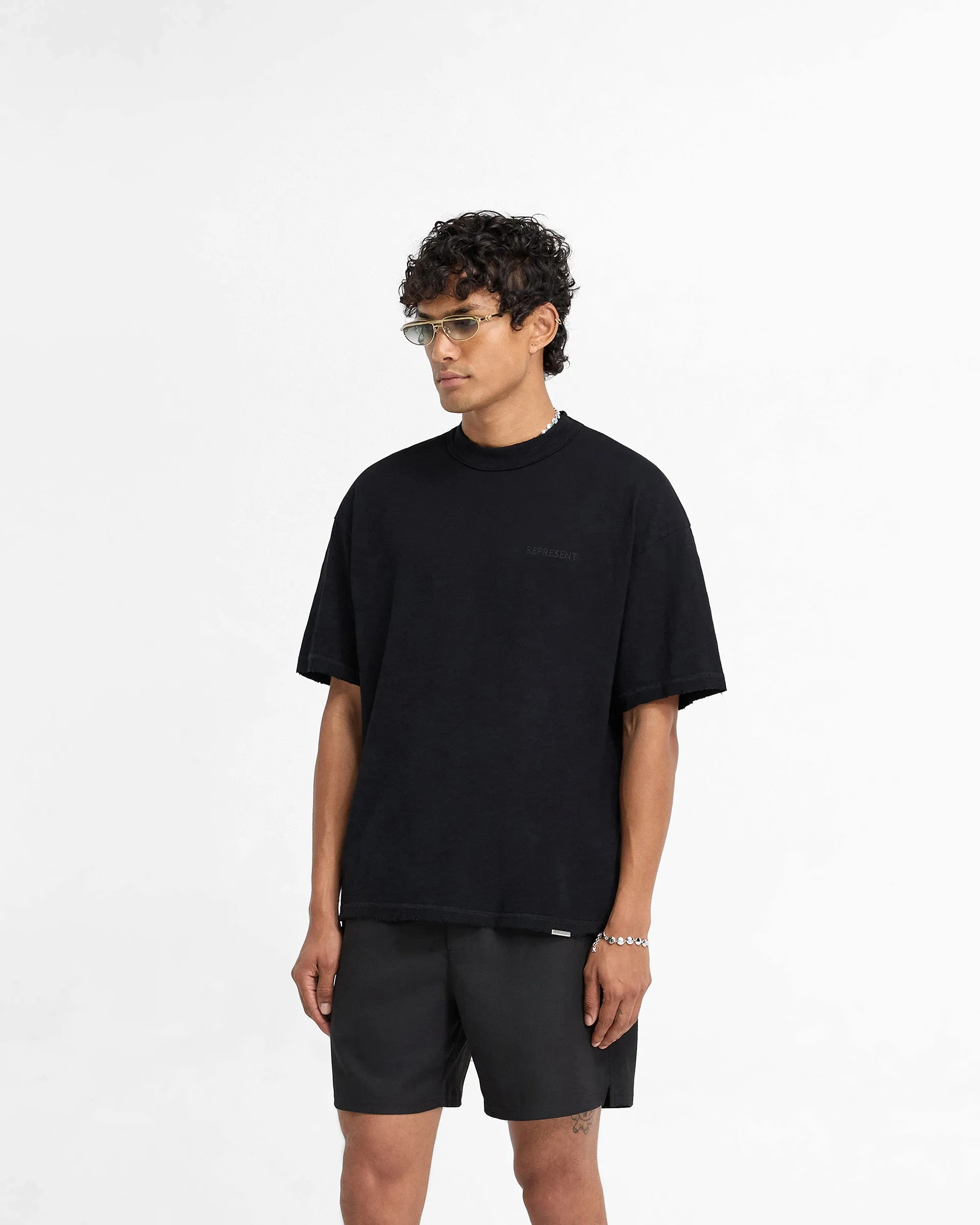 Slub T-Shirt - Jet Black sold by Represent product image thumbnail 2