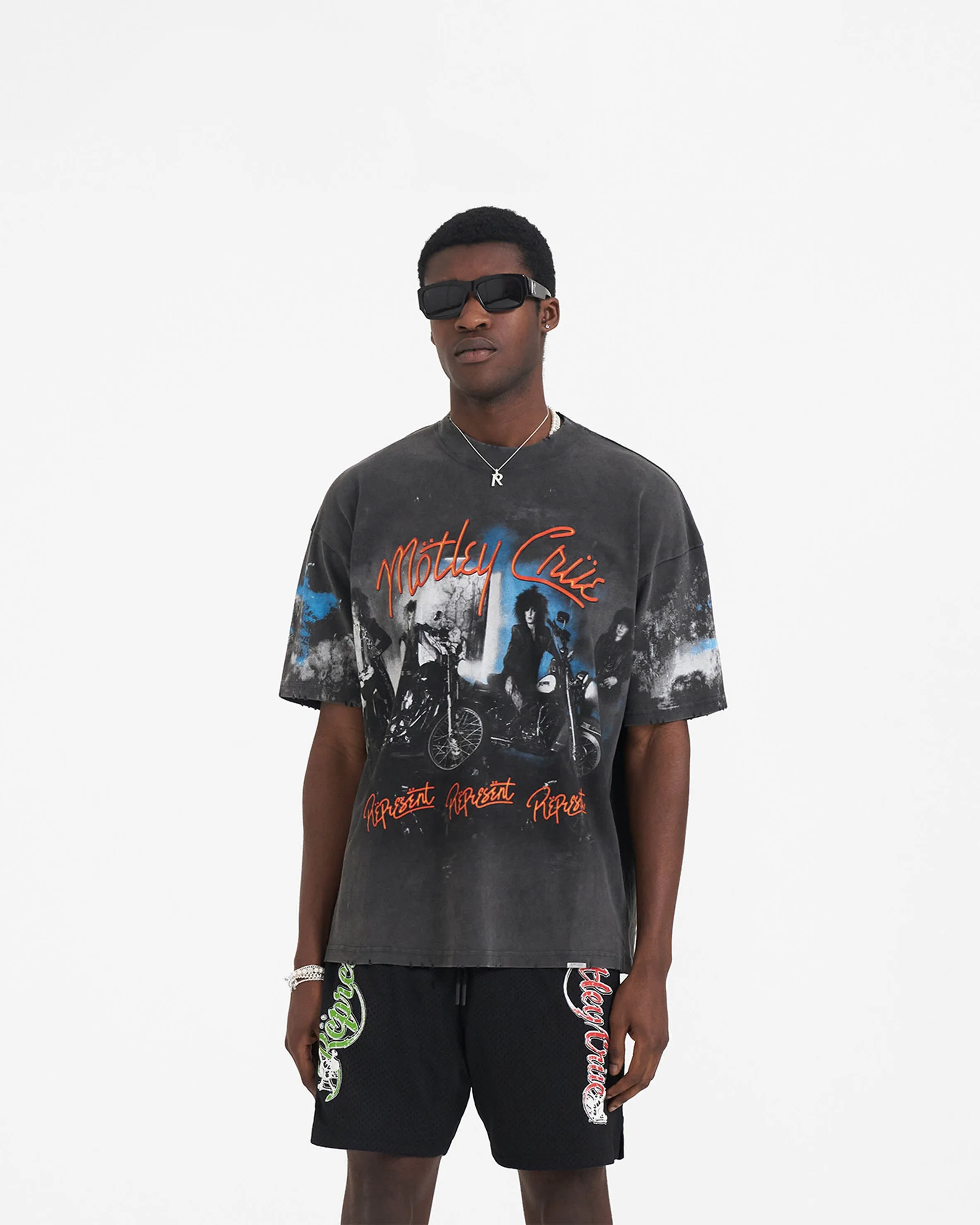 Represent x Mötley Crüe™️ Bad Boys T-Shirt - Vintage Grey sold by Represent product image thumbnail 3