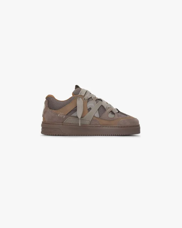 Bully Sneaker - Washed Taupe made by Represent
