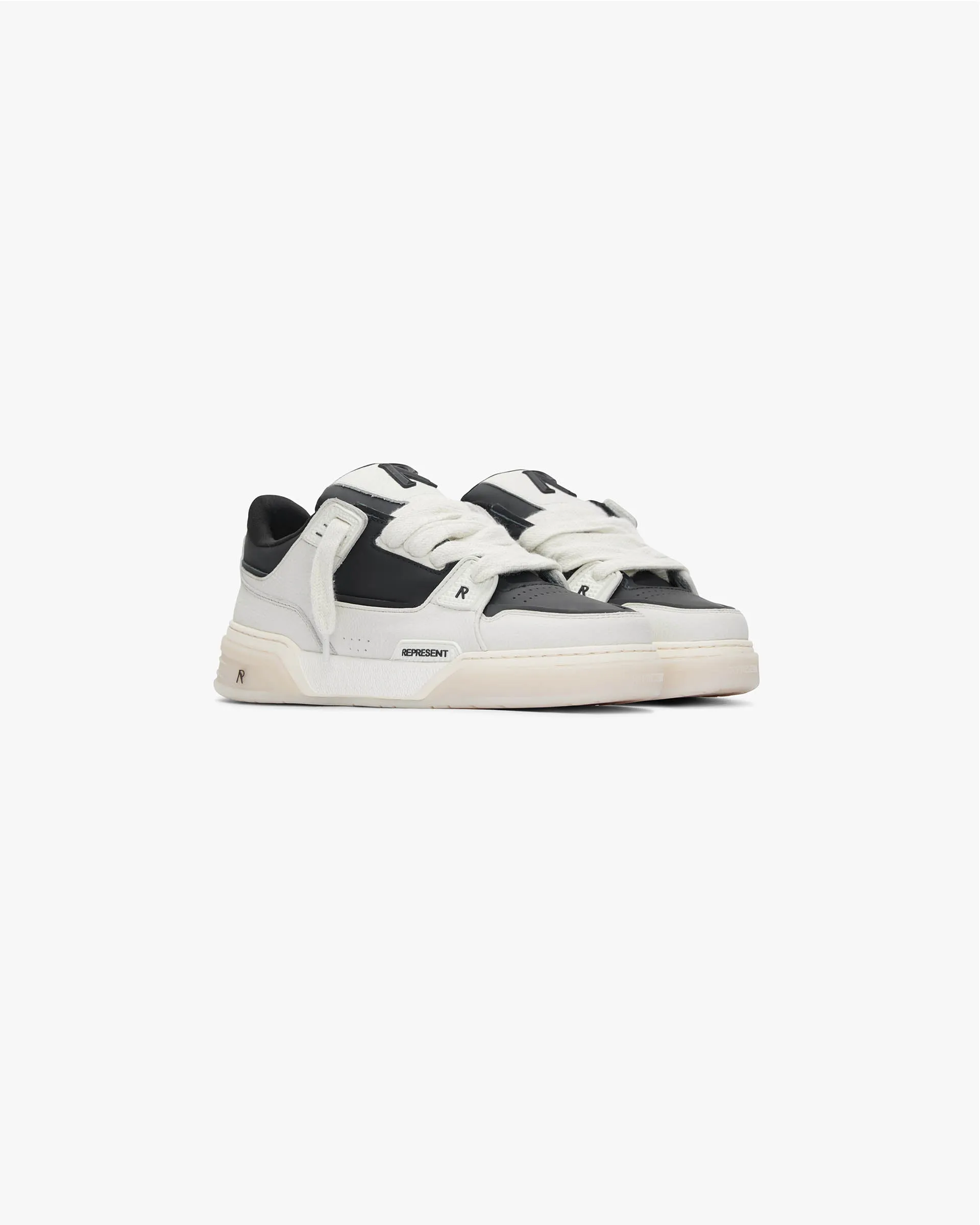 Studio Sneaker - Vintage White Black sold by Represent product image thumbnail 2