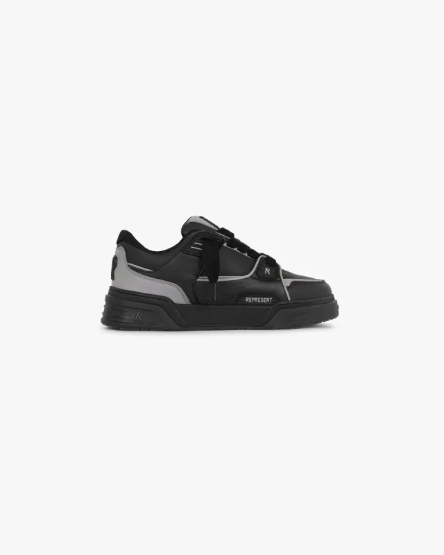 Studio Sneaker - Triple Black sold by Represent