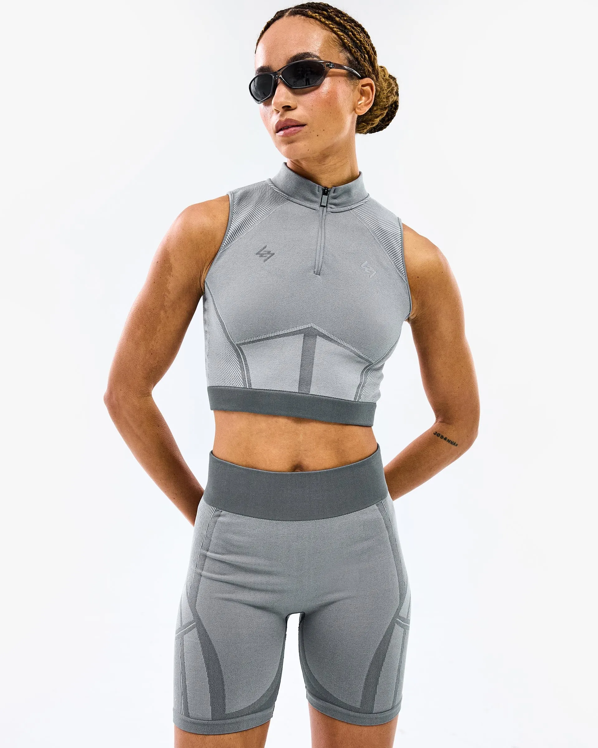 247 Hydro Seamless Quarter Zip Tank - Ice Grey sold by Represent product image thumbnail 5