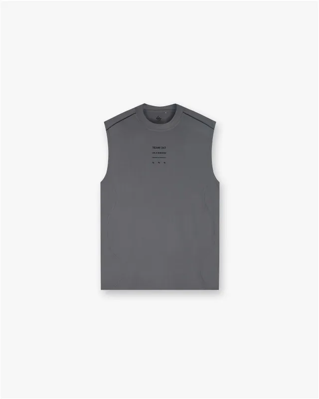 247 Trail Tank - Steel sold by Represent