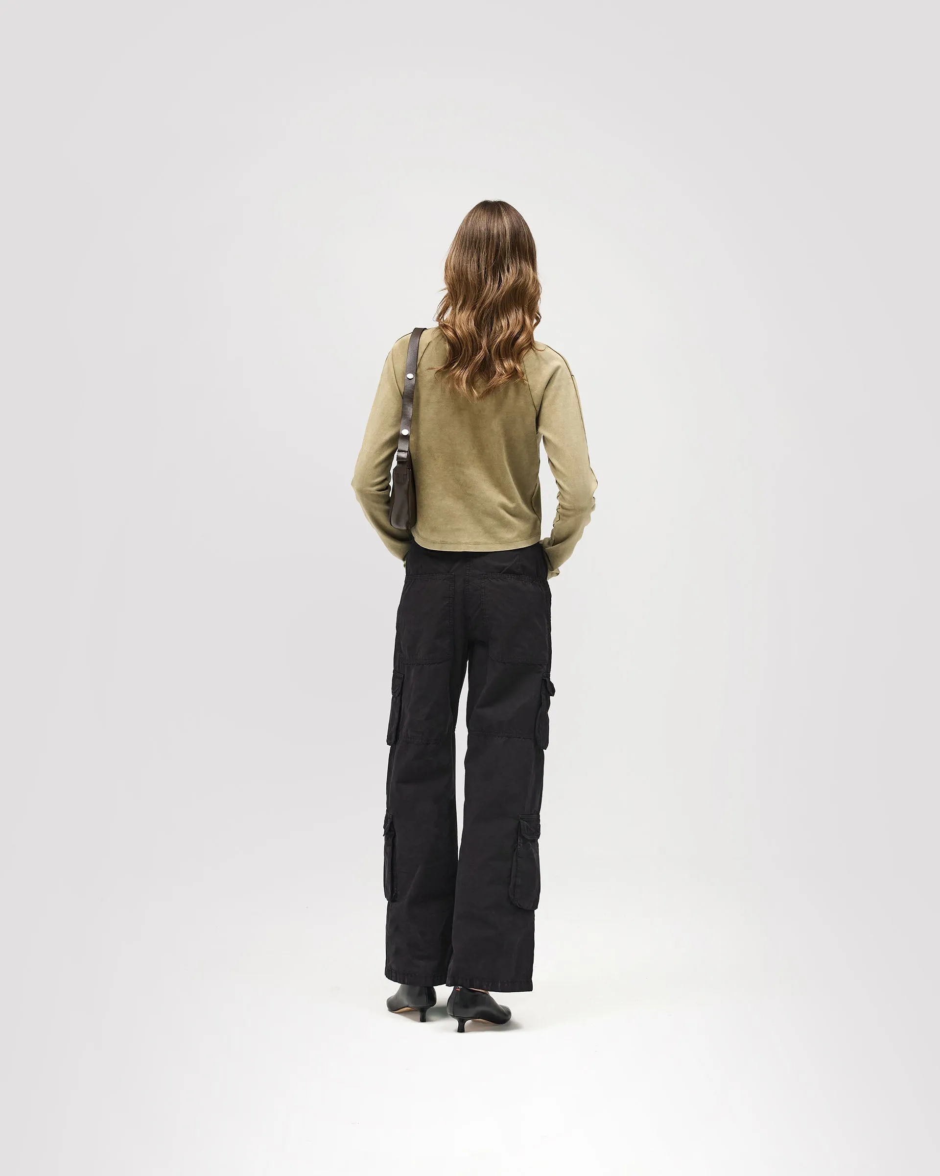 Fender Cargo - Black sold by Represent product image thumbnail 4